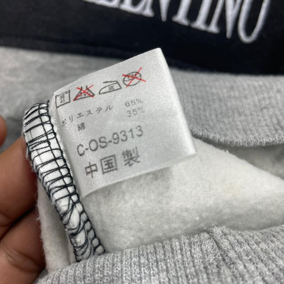 Valentino Vintage Rudolph Valentino Embroided Logo Sweatshirt Size US L / EU 52-54 / 3 - 8 Thumbnail