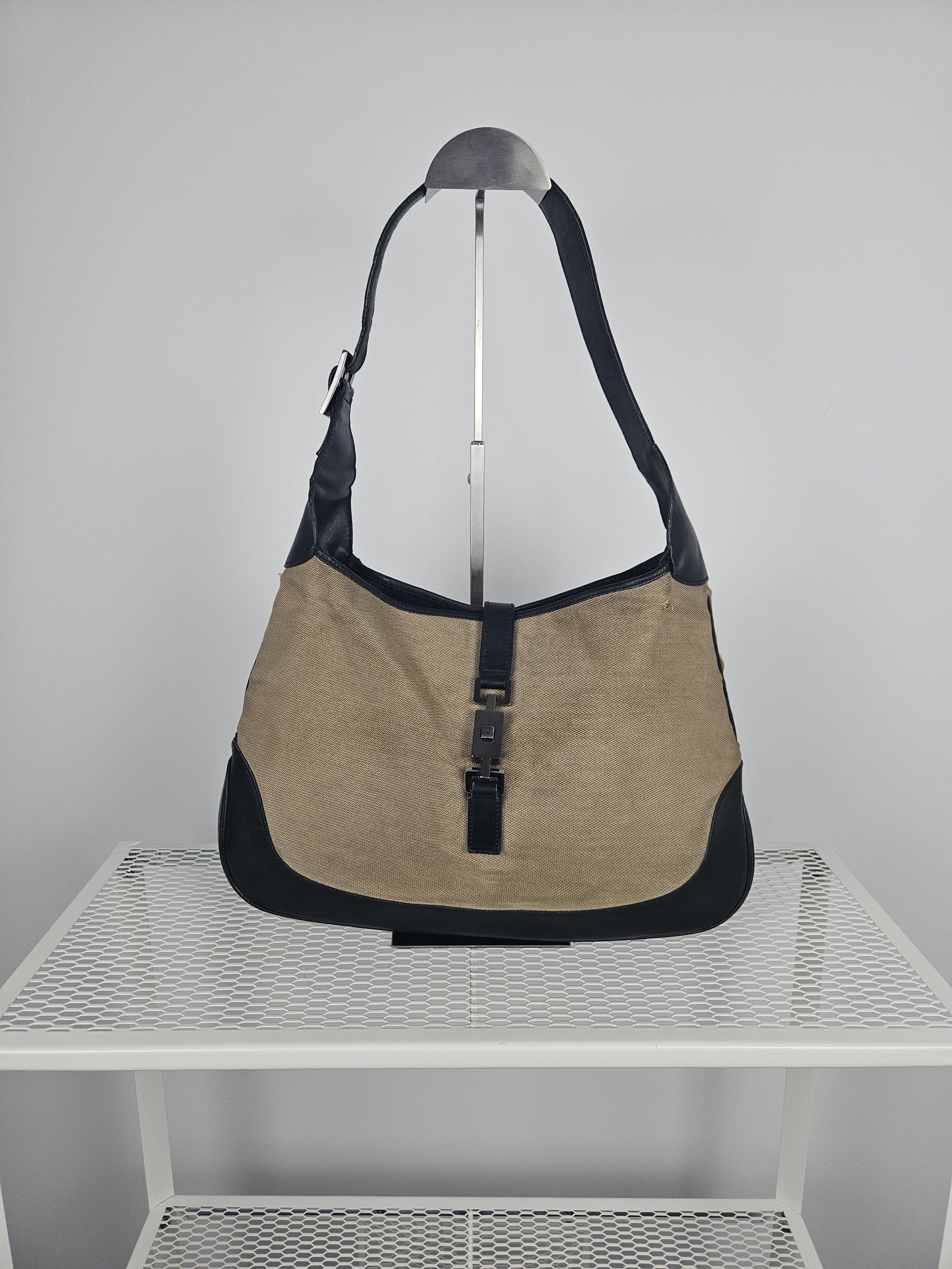 Gucci Vintage y2k Gucci Jackie canvas and leather hobo handbag Size ONE SIZE - 1 Thumbnail