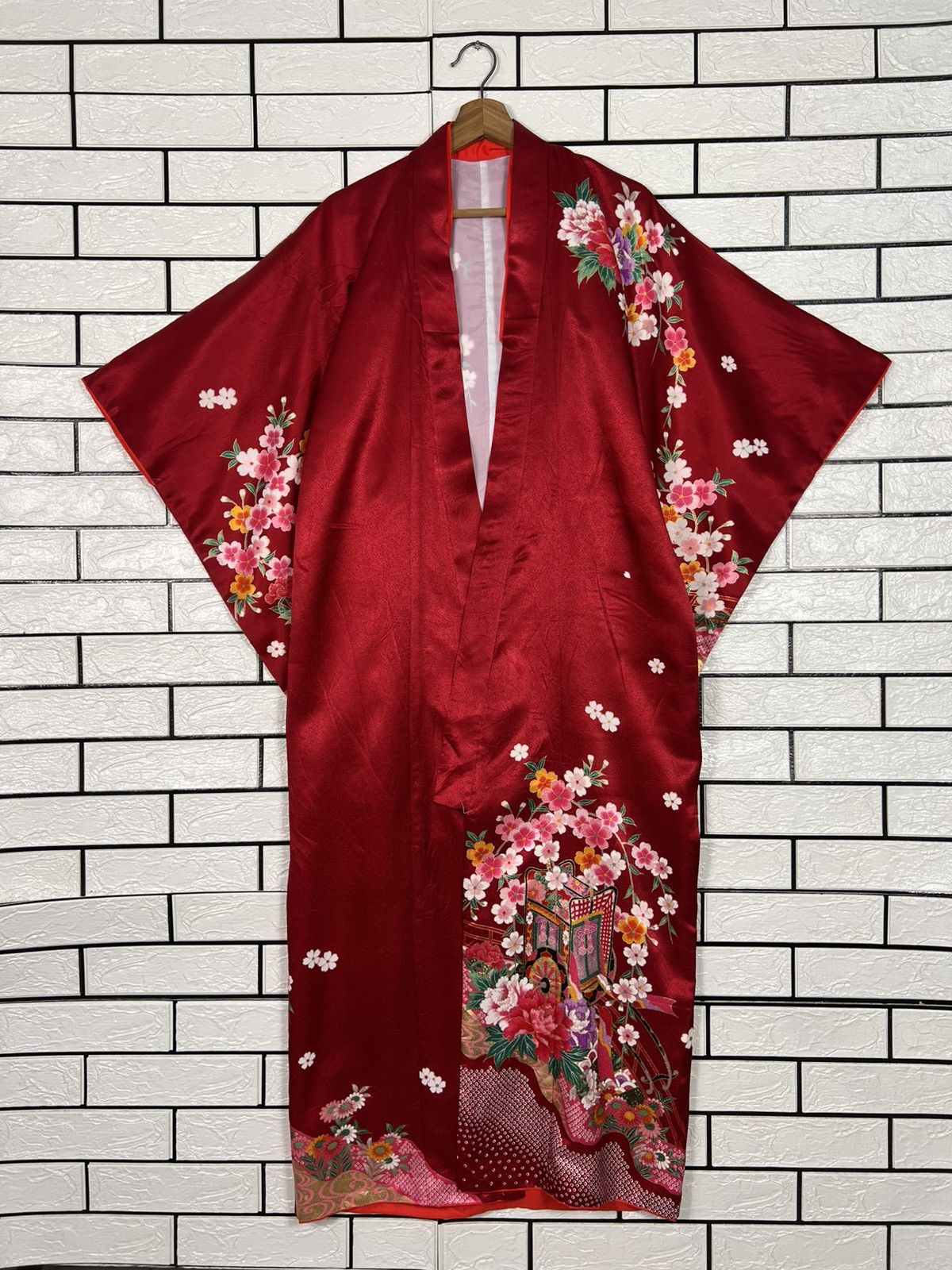 Japanese Brand Embroidered Gosho Guruma Sakura Floral Kimono #4151-C190 Size ONE SIZE - 2 Thumbnail