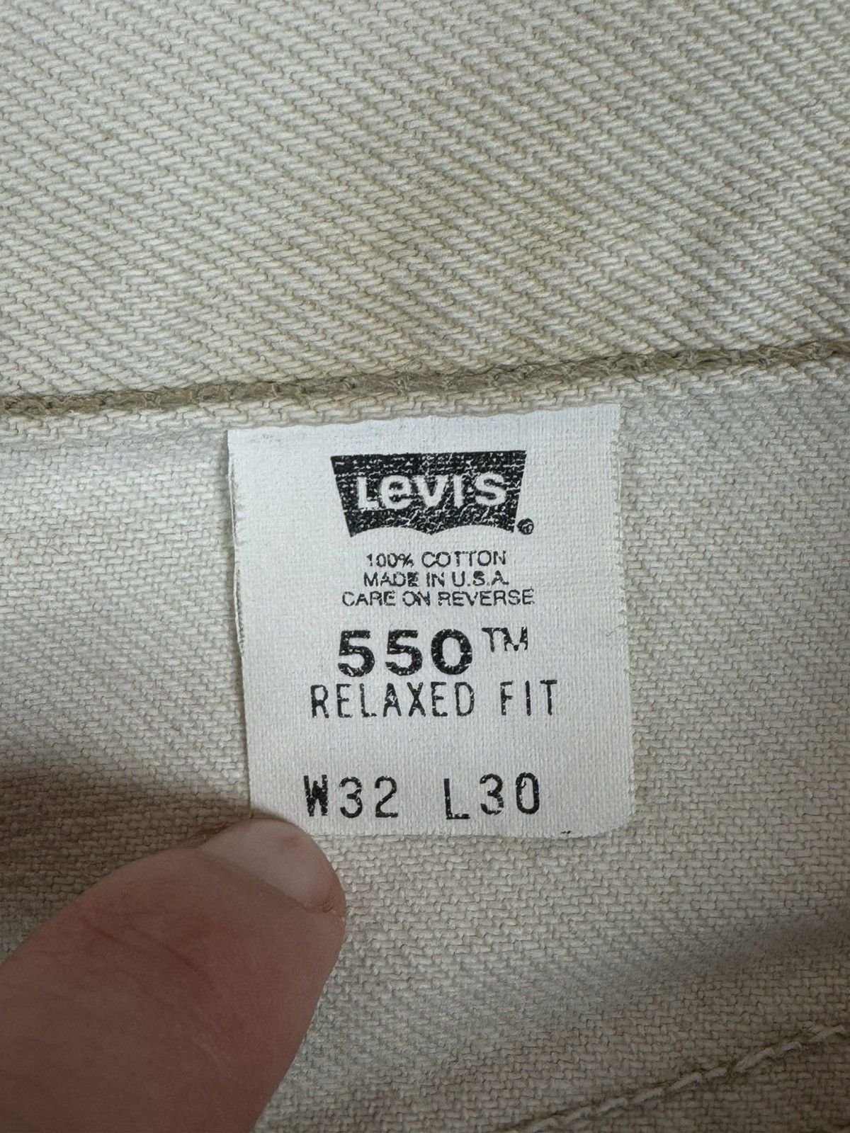 Levi's Vintage 90s Levis 550 Beige Faded Jeans Made in USA 32 sz Size US 32 / EU 48 - 13 Thumbnail