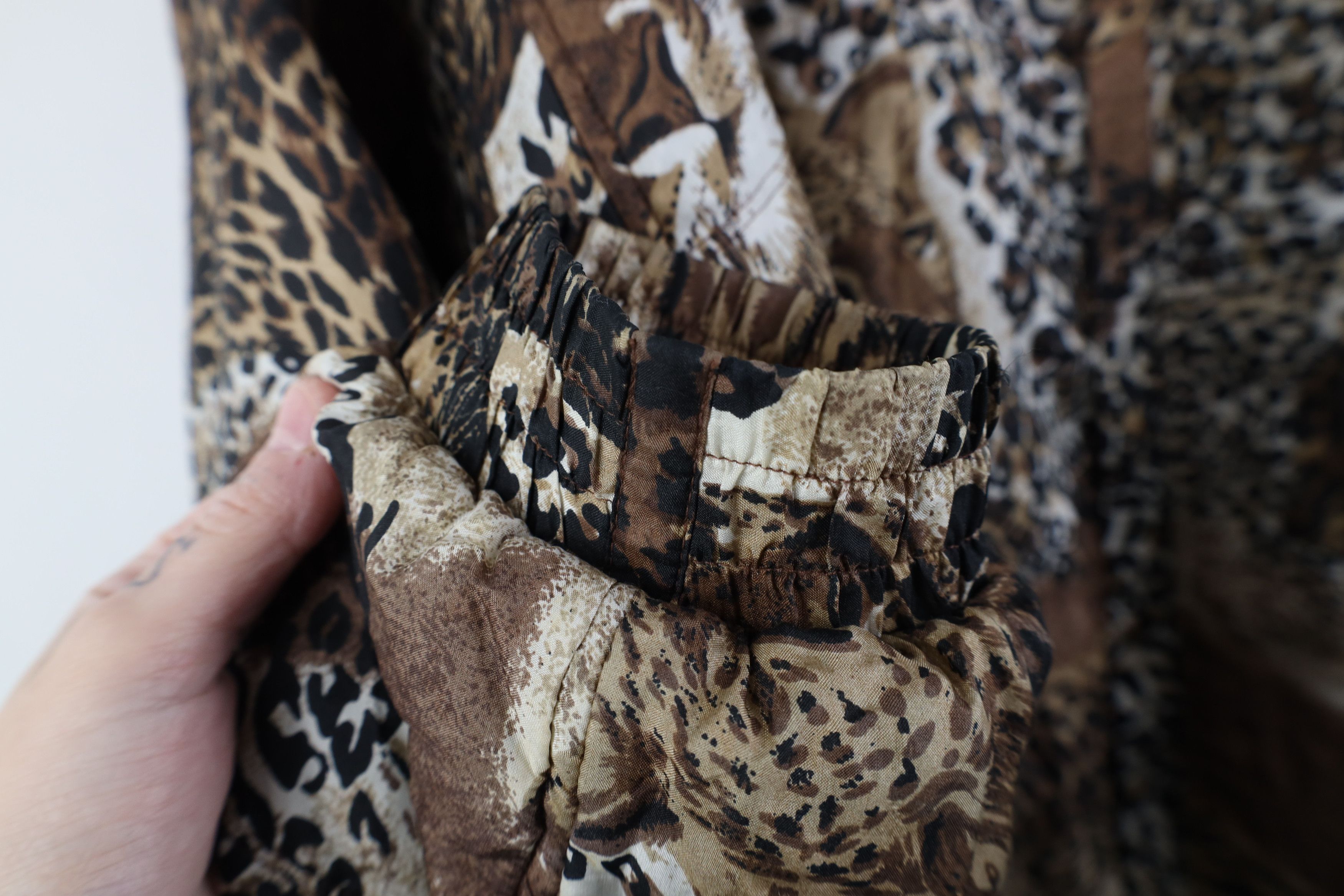 Vintage Vintage 90s Streetwear Leopard Full Zip Silk Bomber Jacket Size 3XL / US 20-22 - 7 Thumbnail