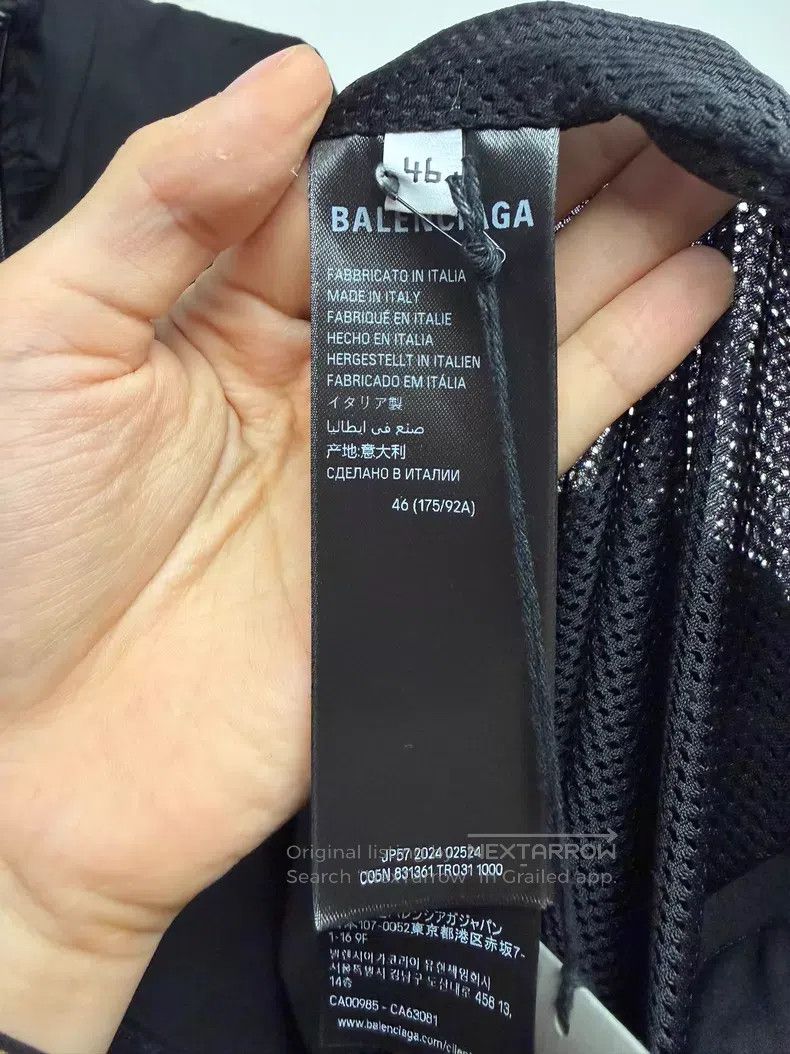 Balenciaga Balenciaga Double-zip circular motion icon embroidery on j Size US S / EU 44-46 / 1 - 4 Thumbnail