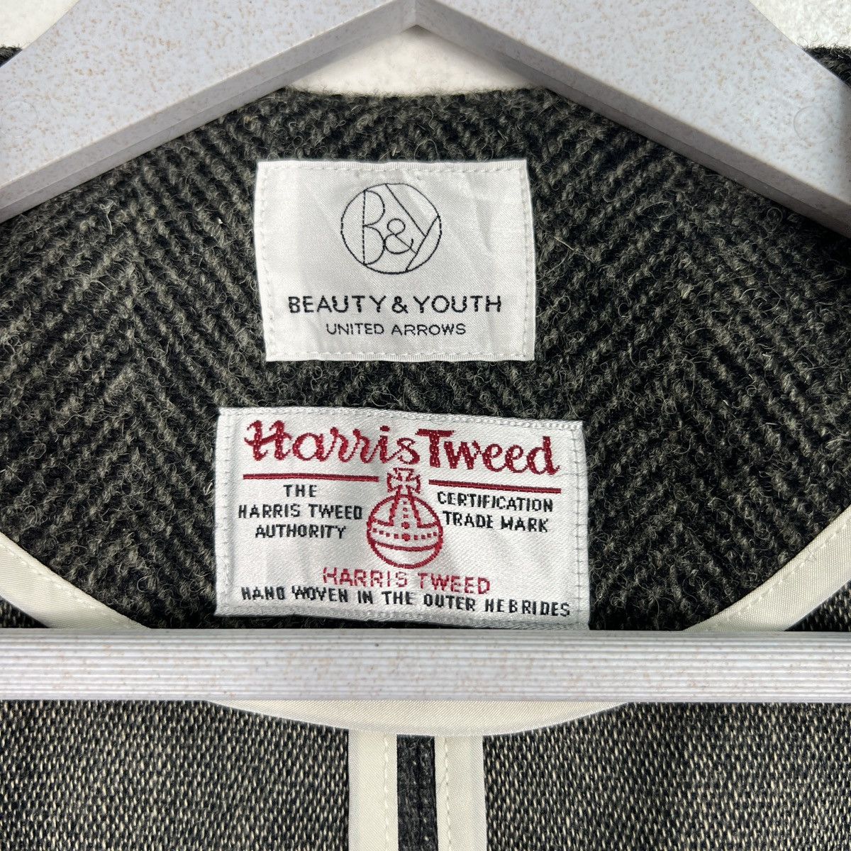 BEAUTY&YOUTH 🔥 HARRIS TWEED X BEAUTY YOUTH UNITED ARROWS WOOL VEST Size US M / EU 48-50 / 2 - 15 Thumbnail