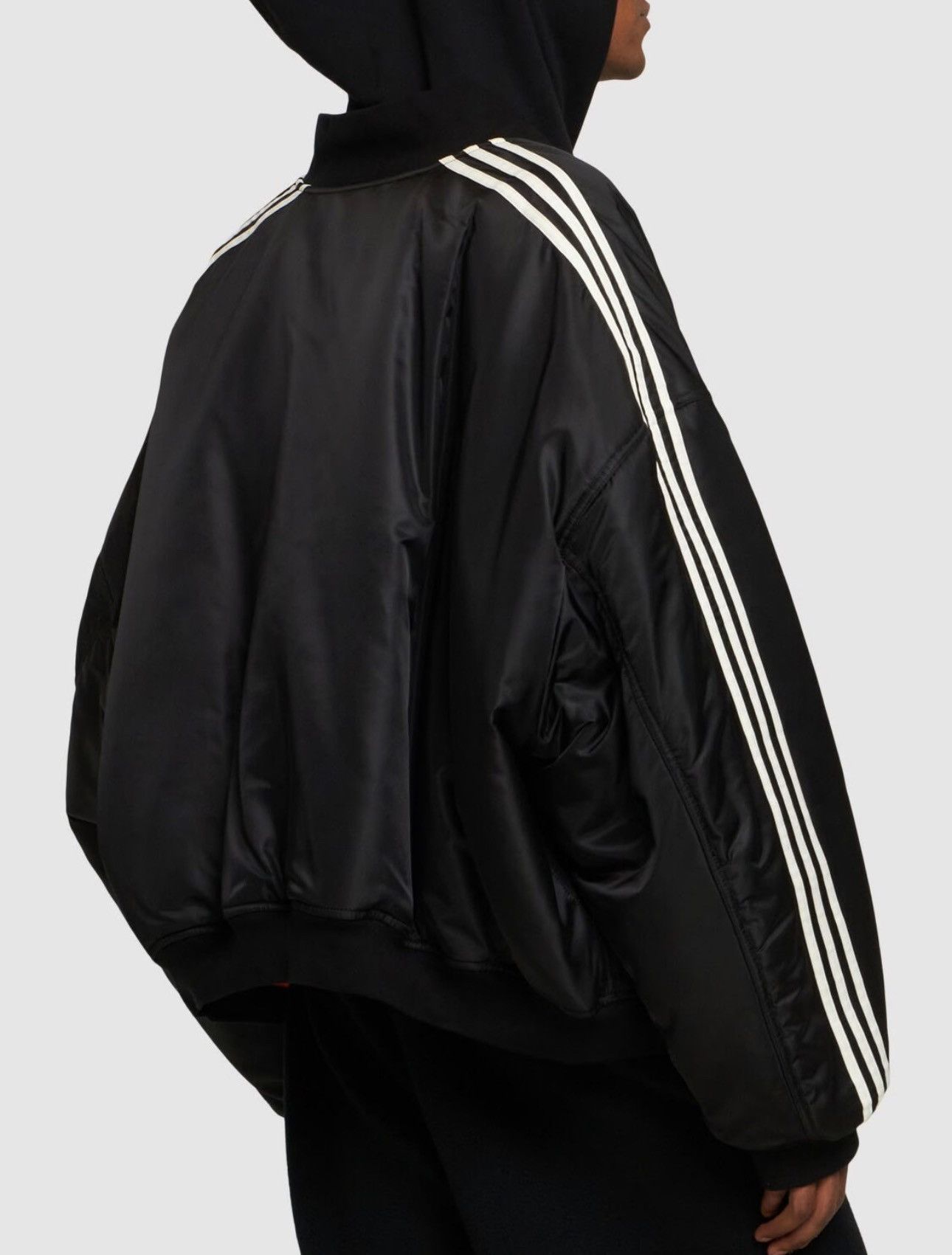Balenciaga Balenciaga/Adidas bomber jacket Size US M / EU 48-50 / 2 - 8 Thumbnail