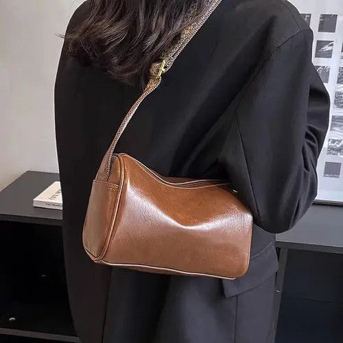 Japanese Brand × Vintage Brown shoulder bag Size ONE SIZE - 1 Thumbnail