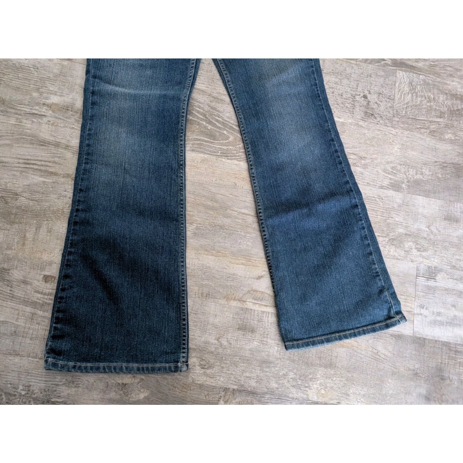 American Eagle Outfitters American Eagle Jeans Womens 12 Hipster Flare Low Rise Boot Dark Wash Denim Size 34" / US 12 / IT 48 - 7 Thumbnail