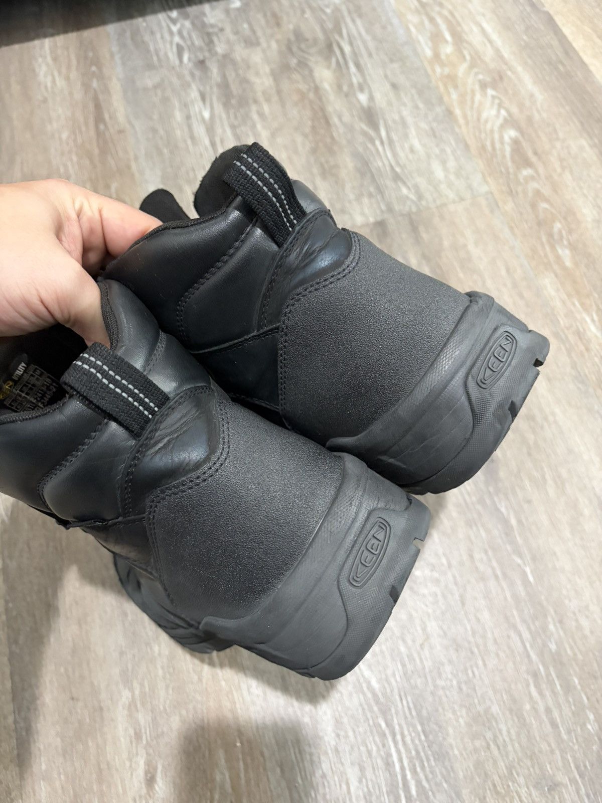 KEEN Keen Utility Work Boots Leather Waterproof Carbon Toe Size US 11 / EU 44 - 6 Thumbnail