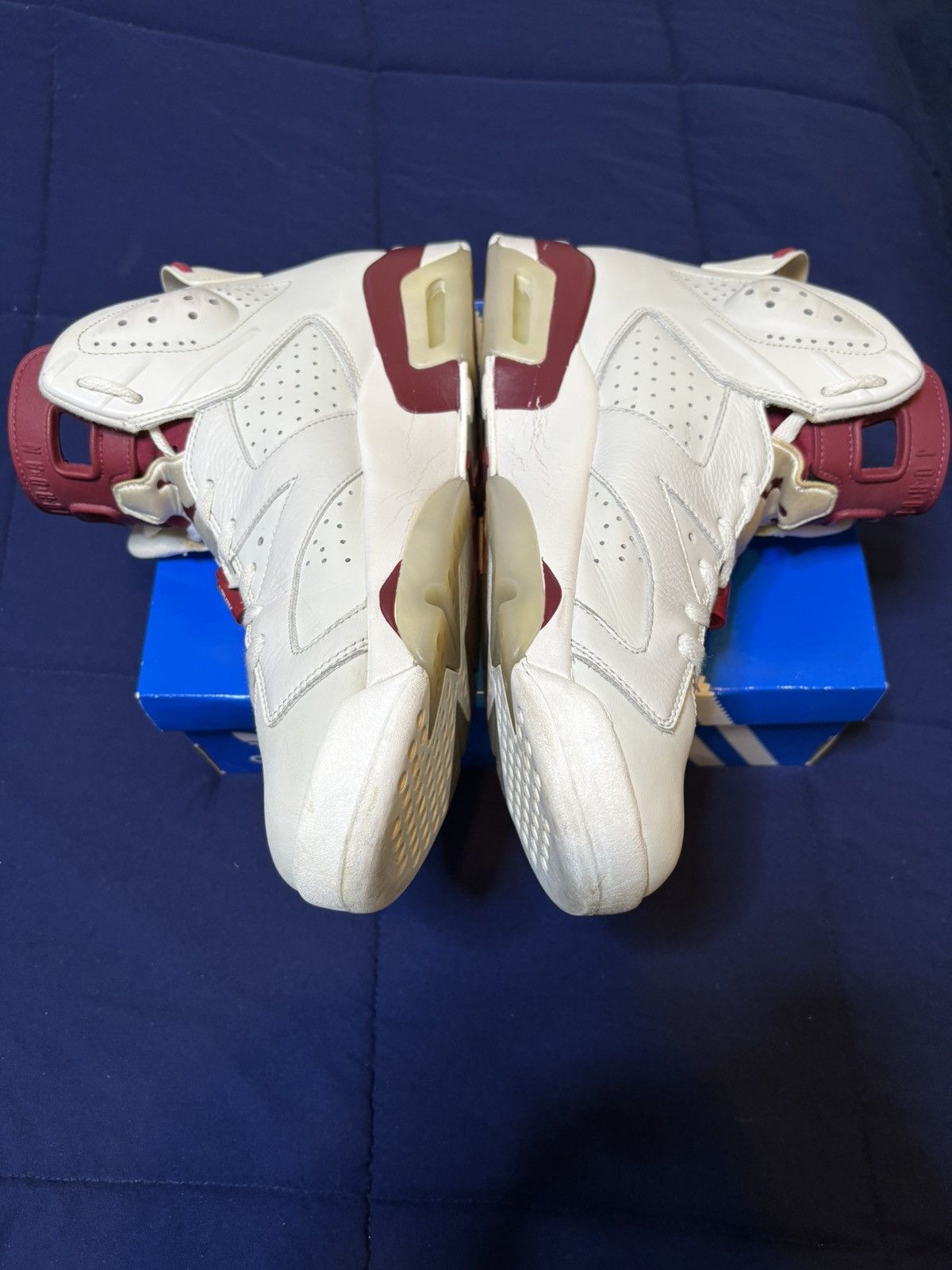 Jordan Brand Jordan 6 Retro Maroon 2015 Size 12 Size US 12 / EU 45 - 4 Thumbnail