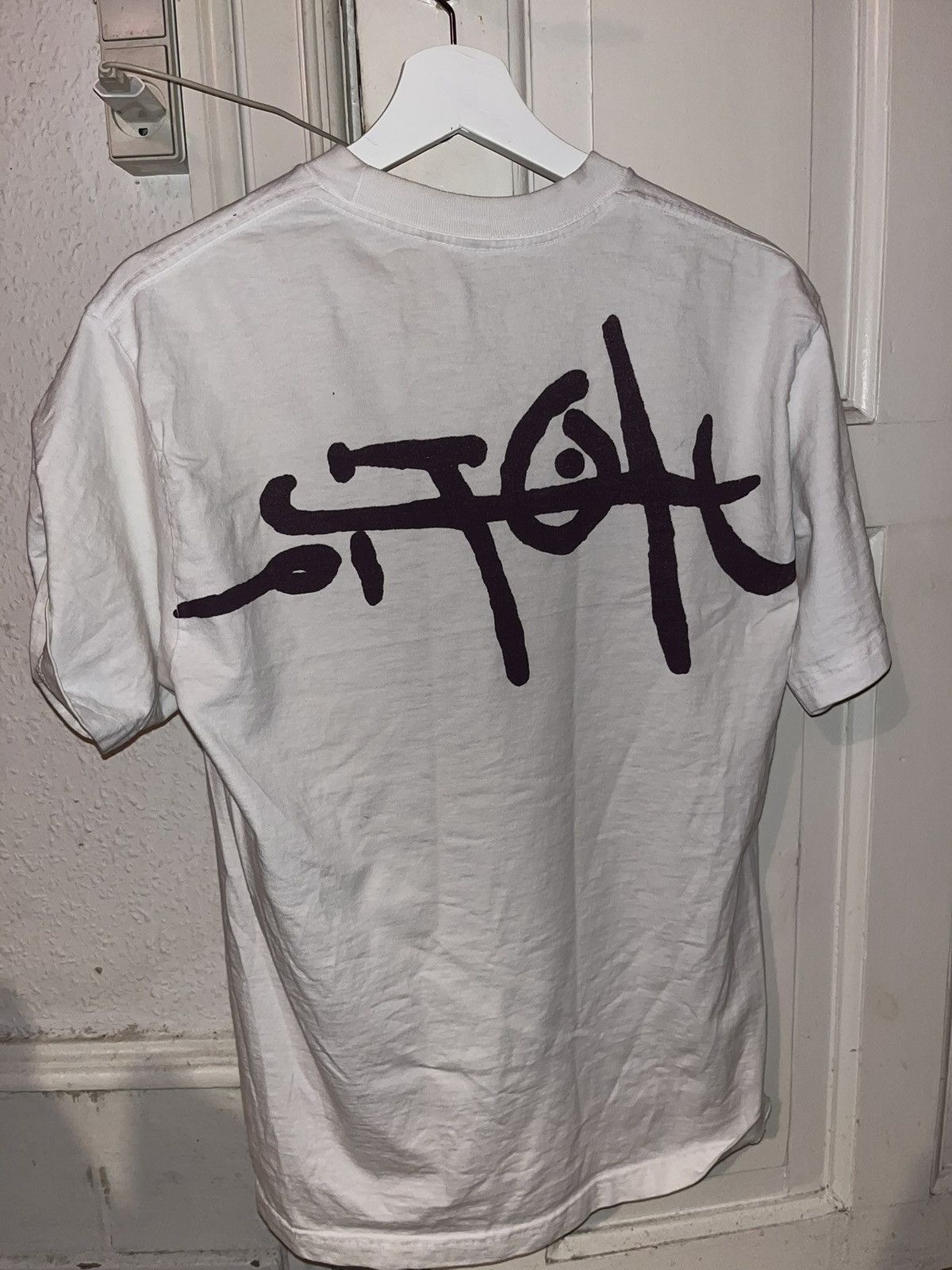 Fragment Design × Kaws × Travis Scott Travis scott x Kaws Size US M / EU 48-50 / 2 - 3 Thumbnail