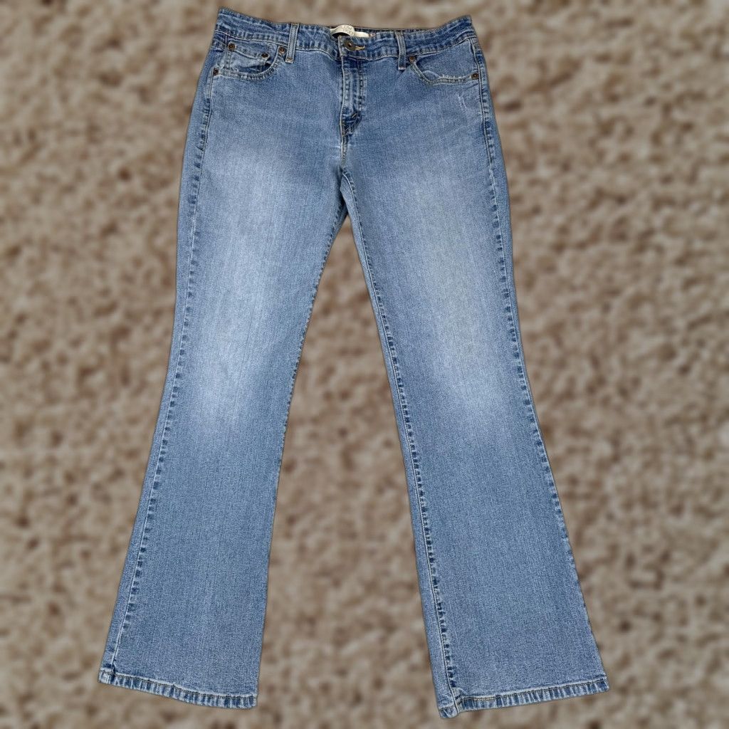 Levi's Levi's Jeans Bootcut 5-Pocket Denim Junior 13M Medium Wash Blue Stretch 31x31 Size 34" / US 12 / IT 48 - 1 Thumbnail