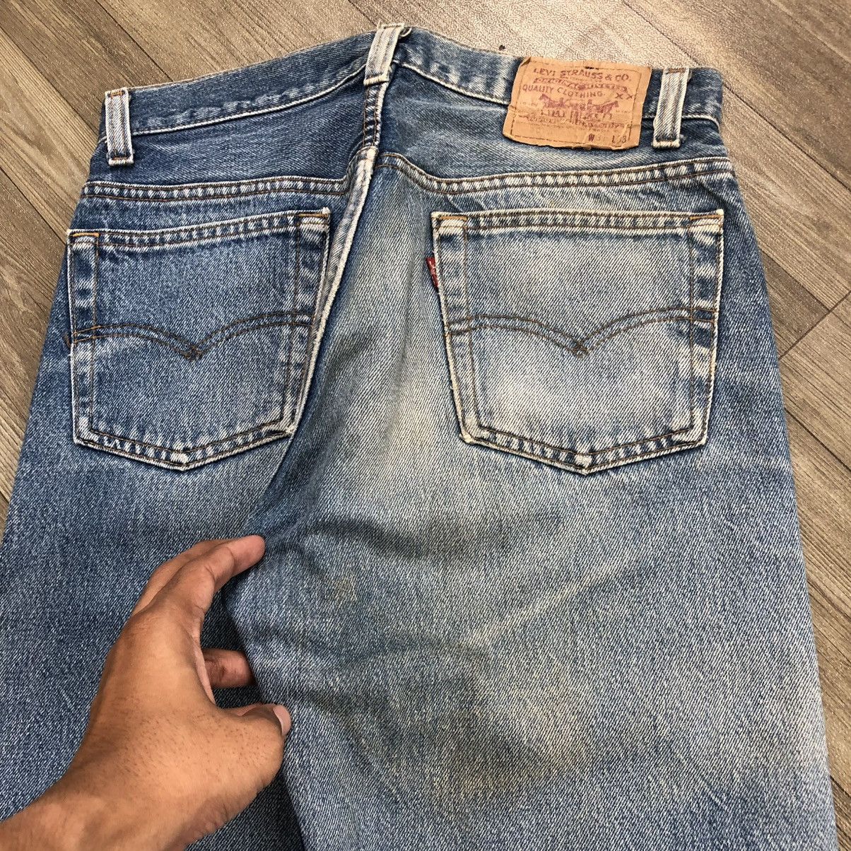 Levi's × Levi's Vintage Clothing × Vintage 🇺🇸90’s Vintage Levis 501XX 31x33 Straight Leg Faded Jeans Size US 29 - 17 Thumbnail