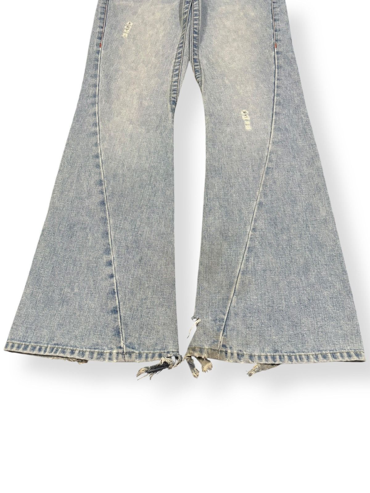 True Religion Y2K Japanese Brand Flare Distressed Jeans like True Religion Size 30" / US 8 / IT 44 - 5 Thumbnail