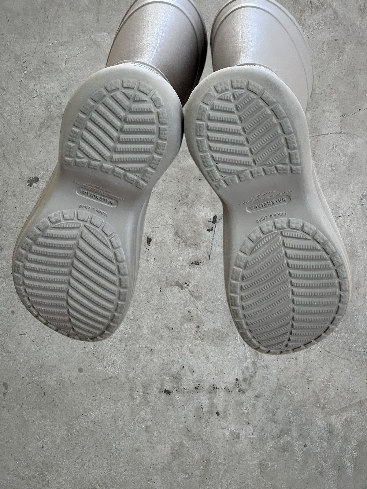 Balenciaga Balenciaga Crocs Boot Size US 11 / EU 44 - 6 Thumbnail