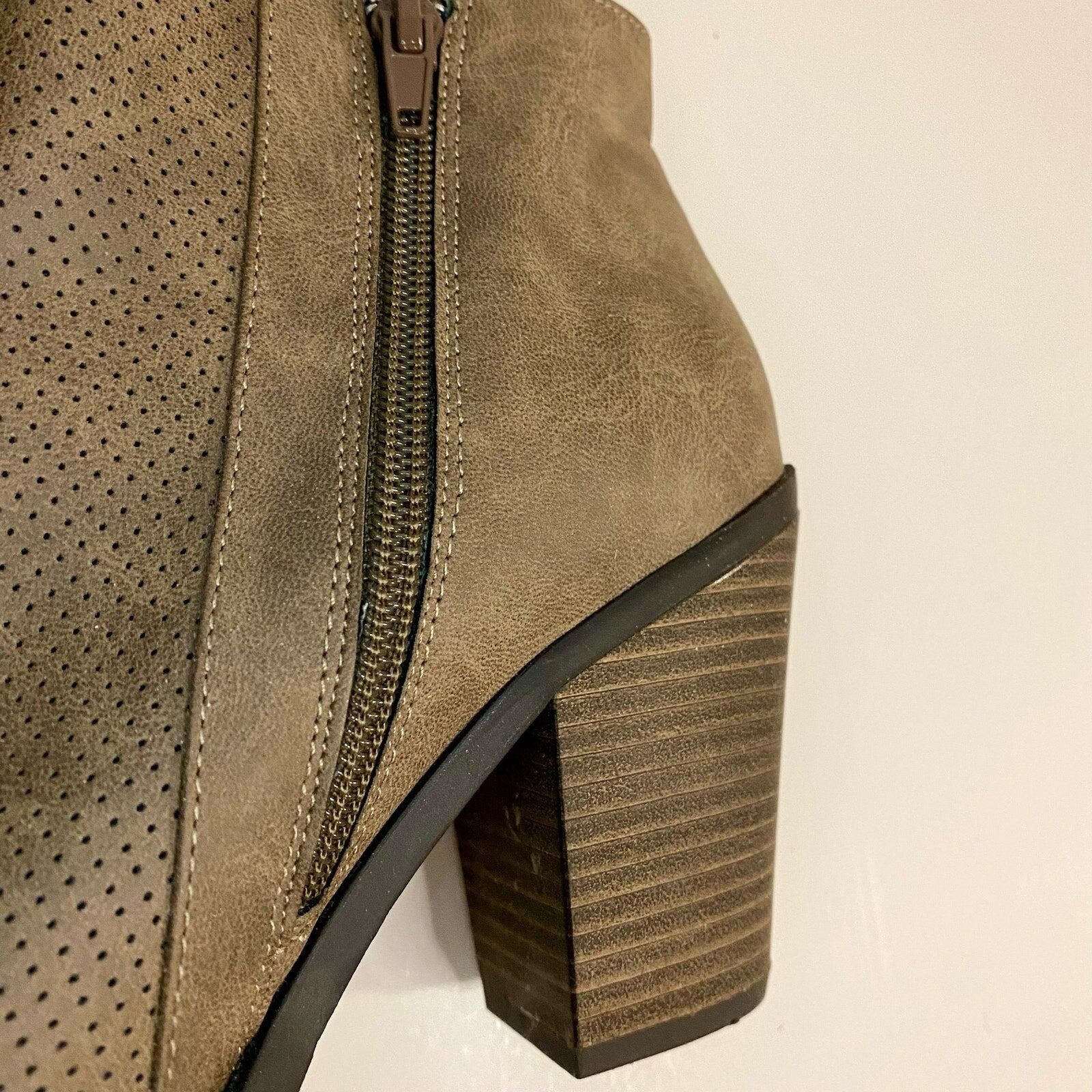 Esprit Esprit Kali Tan High Heel Ankle Booties Shoes Womens 7.5 Size US 7.5 / IT 37.5 - 3 Thumbnail