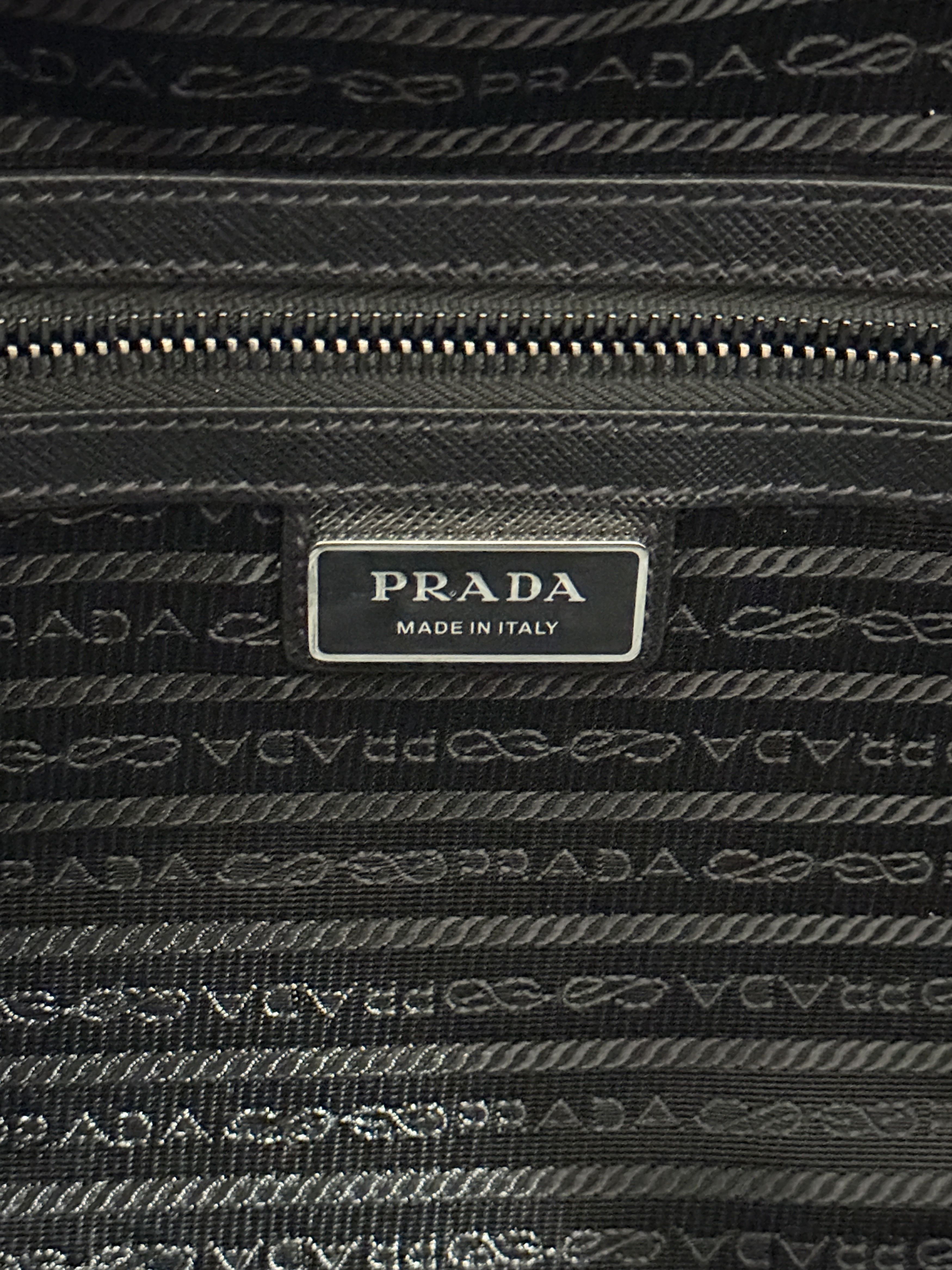 Prada Prada Re-Nylon and Saffiano leather Duffel bag Size ONE SIZE - 6 Thumbnail