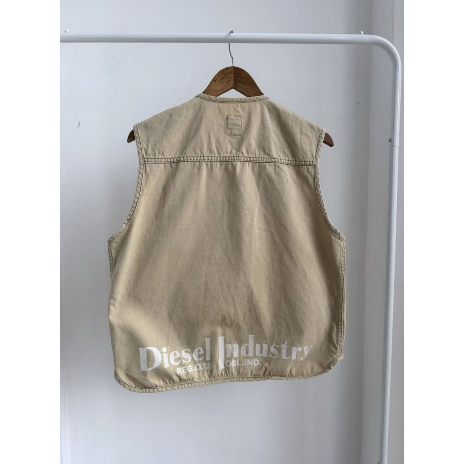Diesel VINTAGE Diesel Vest Men 90s Workwear Canvas Button-Up Size M Beige / Brown Casual Streetwear 90s Retro Military Pockets Size US M / EU 48-50 / 2 - 2 Thumbnail