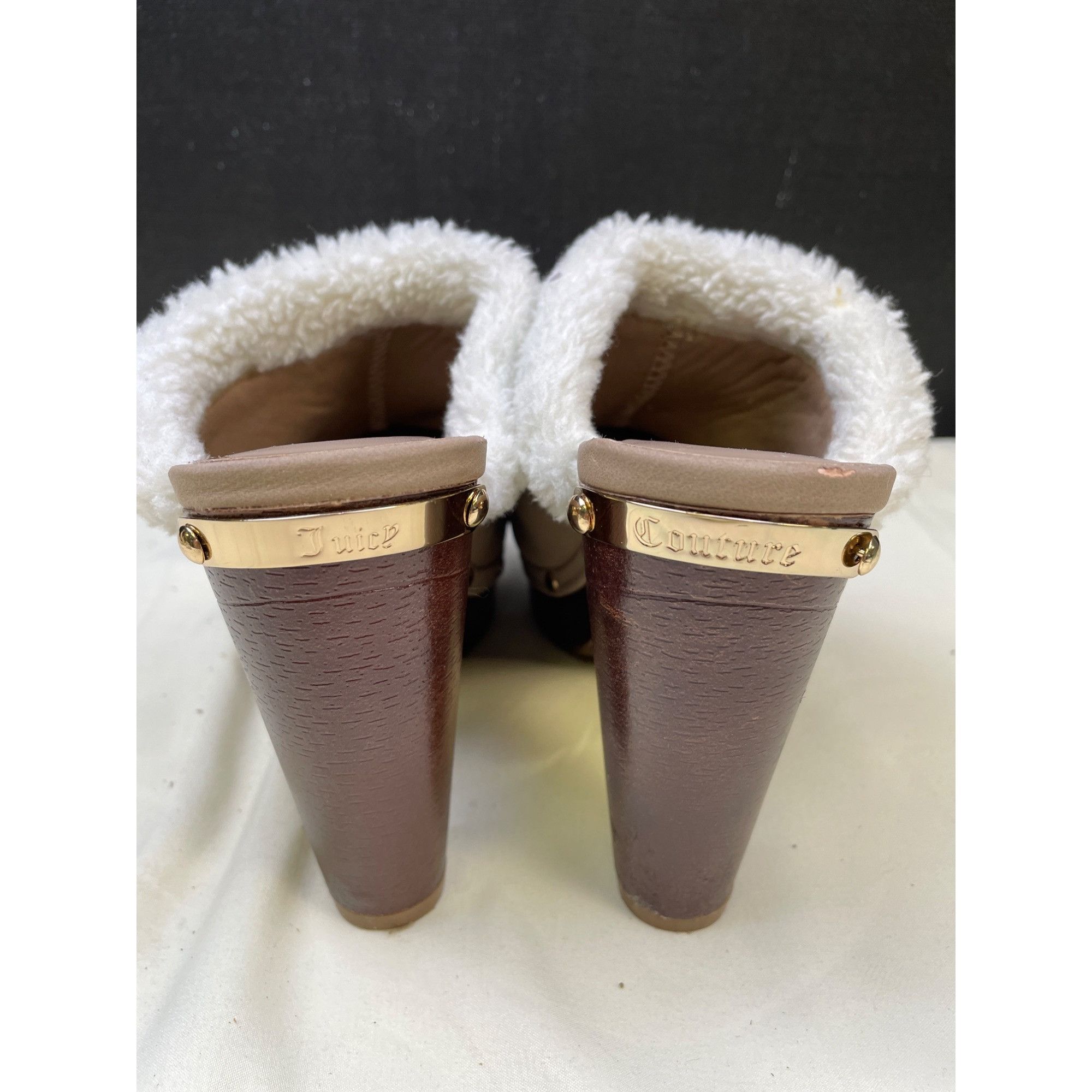 Juicy Couture Juicy Couture Women's Tan Faux Fur Shoes/ Clogs Heels 4.5" S Size US 7 / IT 37 - 7 Thumbnail