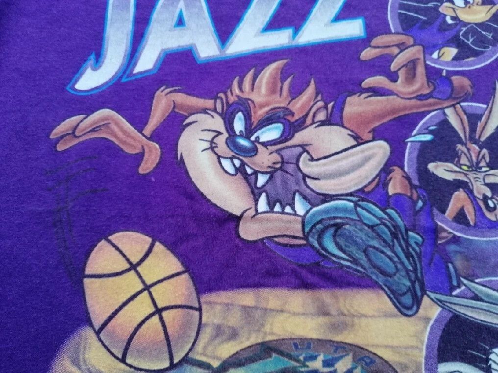 Other 1990s looney tunes nba utah jazz tazmanian devil space jam Size US M / EU 48-50 / 2 - 3 Thumbnail