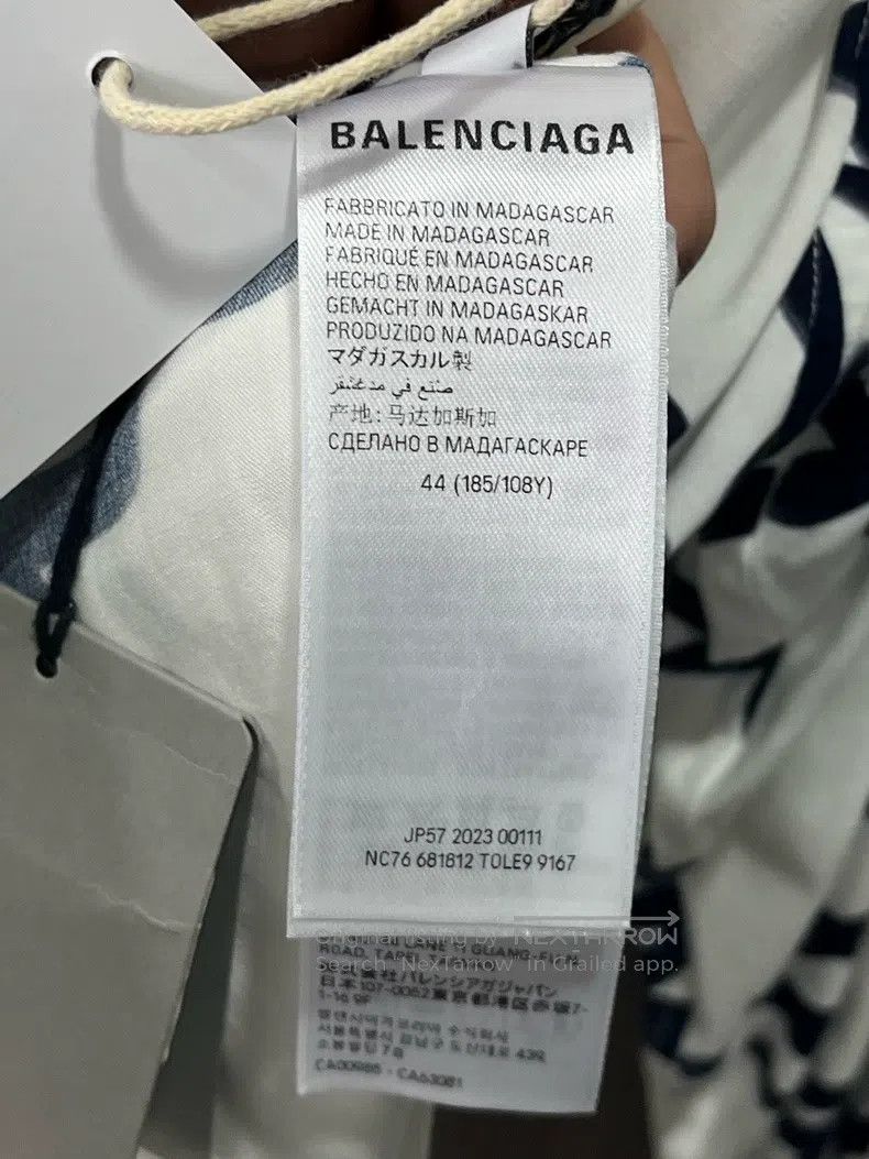 Balenciaga Balenciaga Black and white letter logo shirt Size US S / EU 44-46 / 1 - 3 Thumbnail