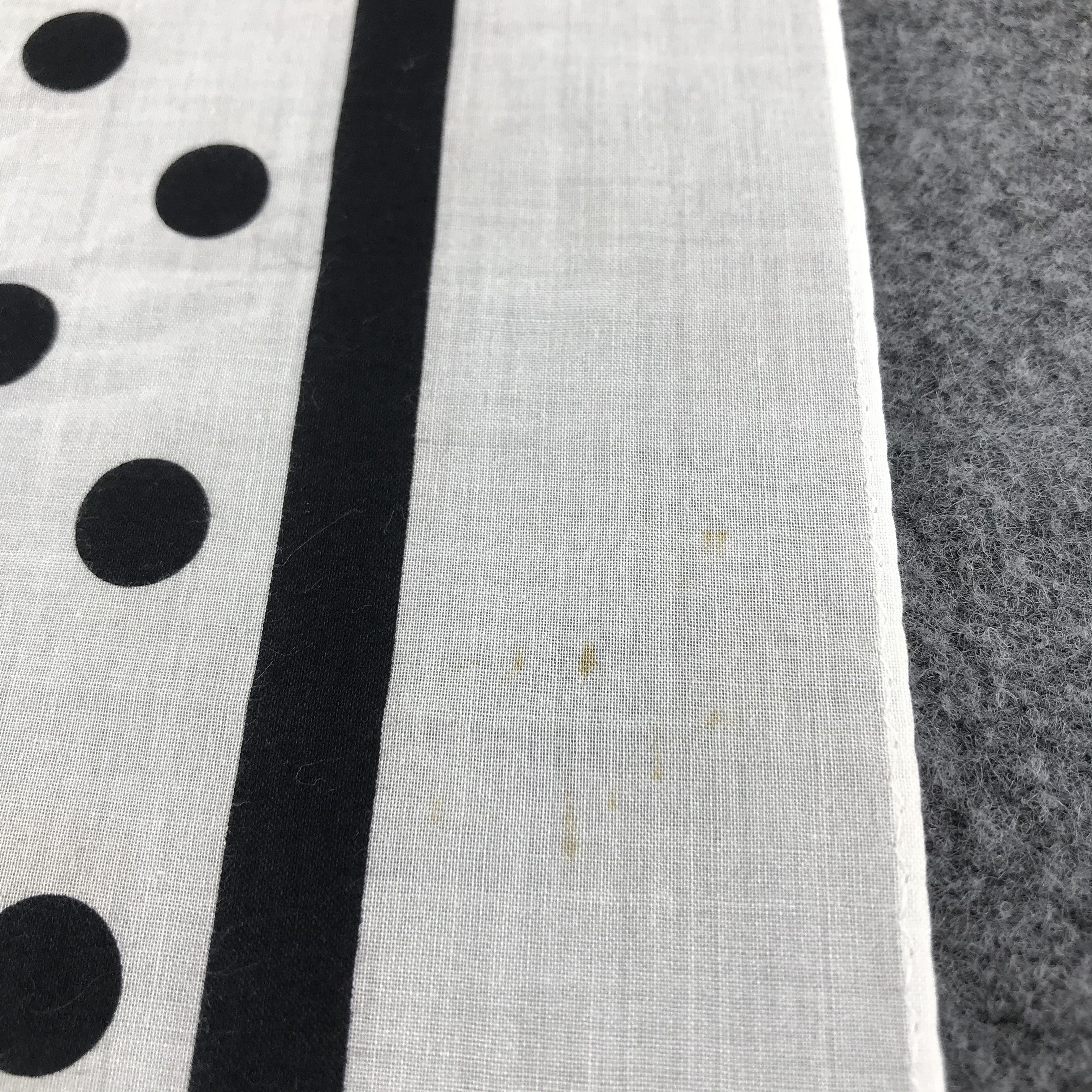Calvin Klein Calvin Klein Polka Dots Handkerchief Neckerchief H489 Size ONE SIZE - 7 Thumbnail