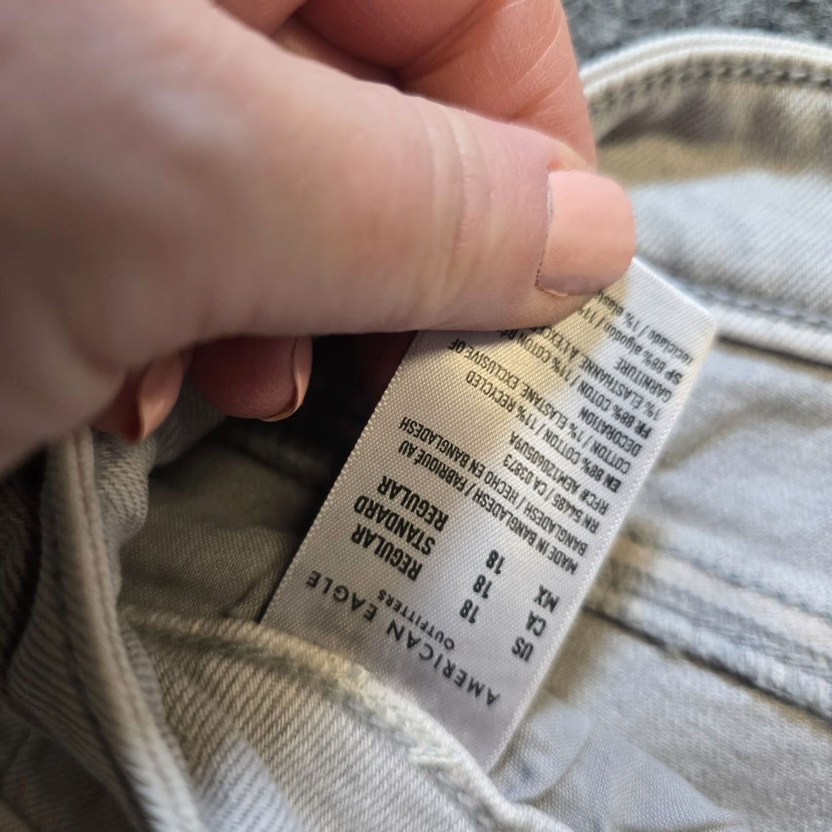 American Eagle Outfitters American Eagle Jeans Womens Size 18 Gray Stovepipe Wide Leg Denim Baggy Capsule Size 40" / US 18 - 7 Thumbnail