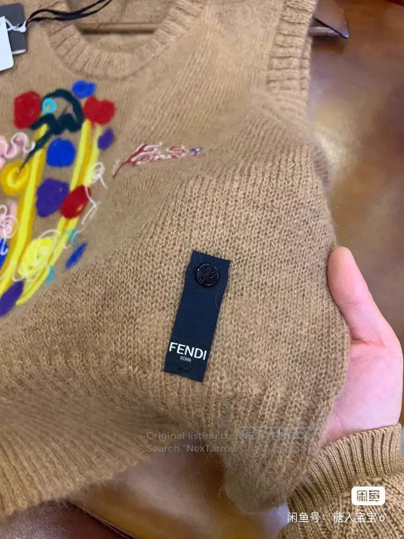 Fendi Fendi Knitted Vest Size US S / EU 44-46 / 1 - 6 Thumbnail