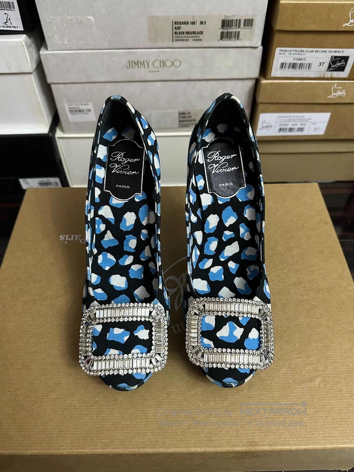 Roger Vivier Roger Vivier Blue White Floral Diamond Buckle Heels. Size US 5 / IT 35 - 1 Thumbnail