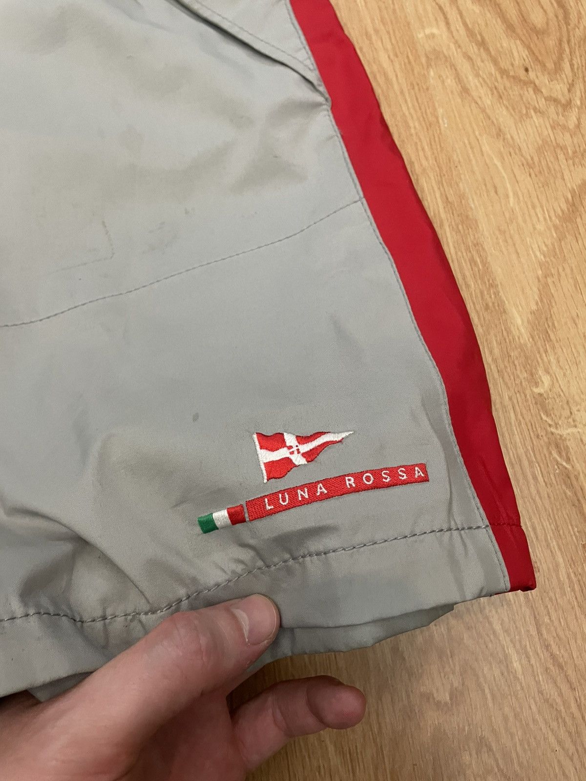 Prada Prada luna rossa sailing pants Size US 33 - 2 Thumbnail