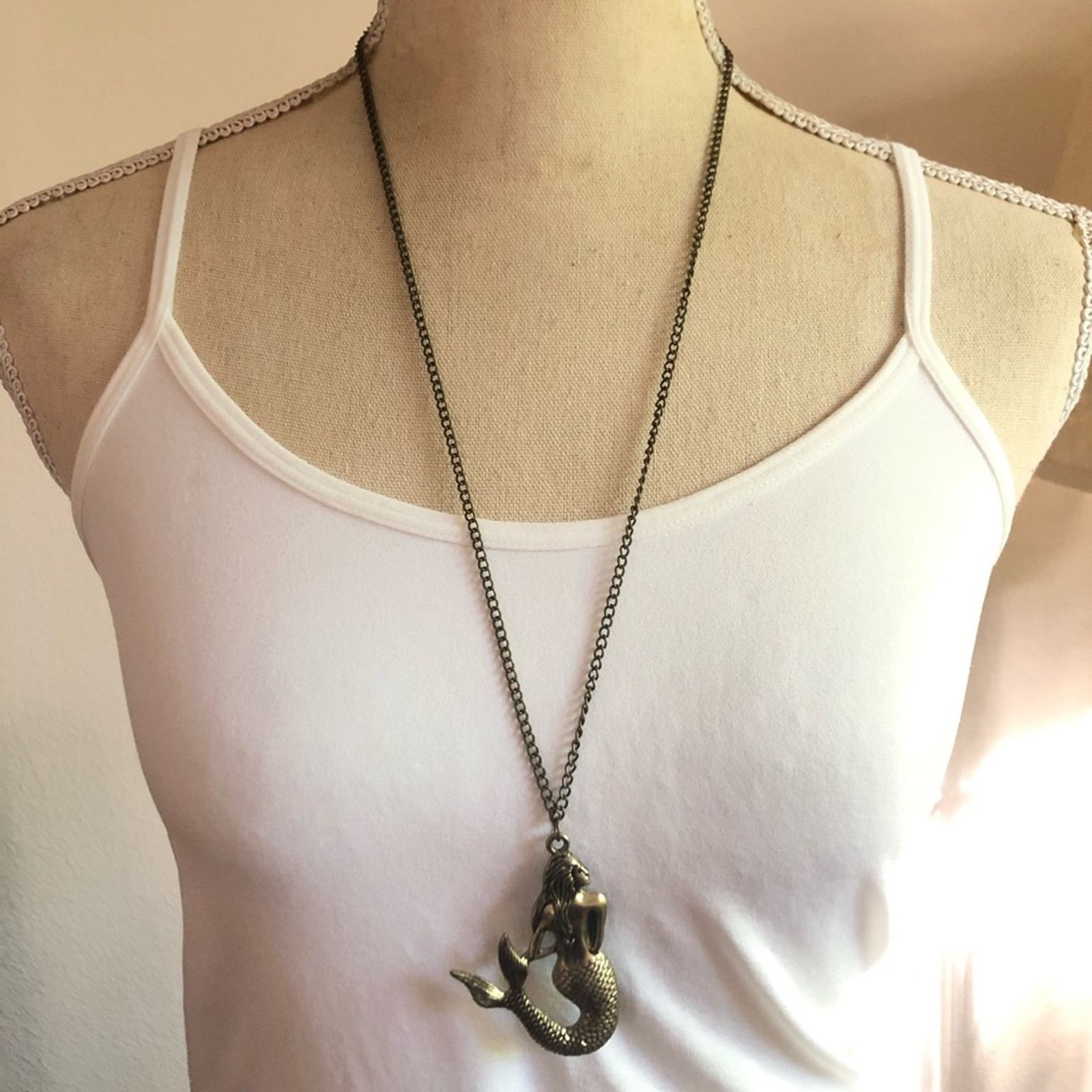 Jewelry Brass mermaid pendant on chain necklace Size ONE SIZE - 2 Thumbnail