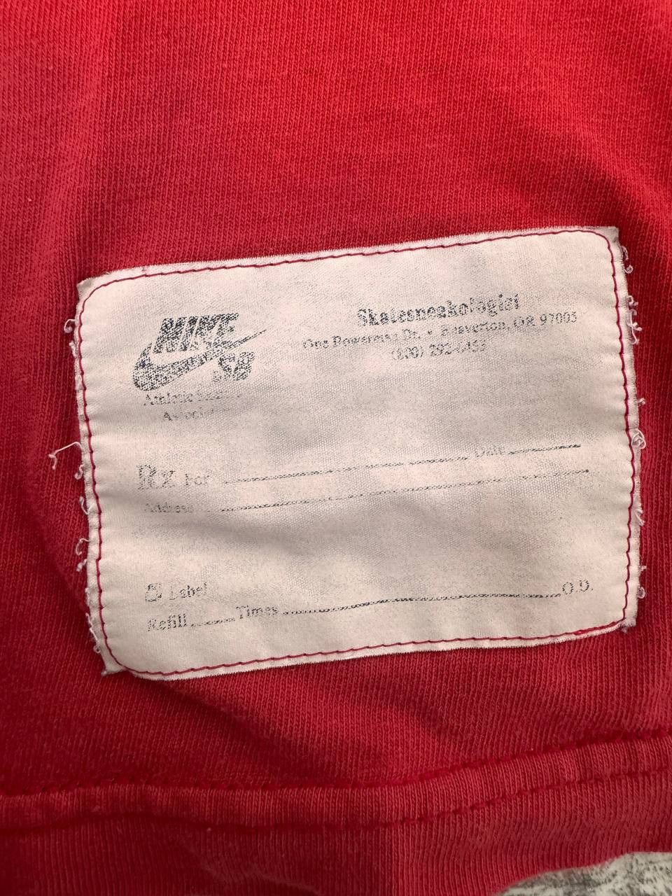 Nike Nike SB Bowerman Skatesneakologist RX Pill Bottle Tee Size US L / EU 52-54 / 3 - 6 Thumbnail