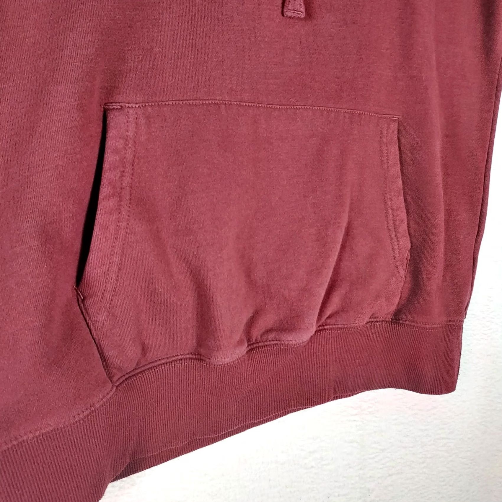 Ariat Ariat REAL Medium Women’s Hoodie Pullover Maroon Fleece Cowgirl Logo Long Sleeve with Hooded Knit Activewear Regular Fit Size M / US 6-8 / IT 42-44 - 4 Thumbnail