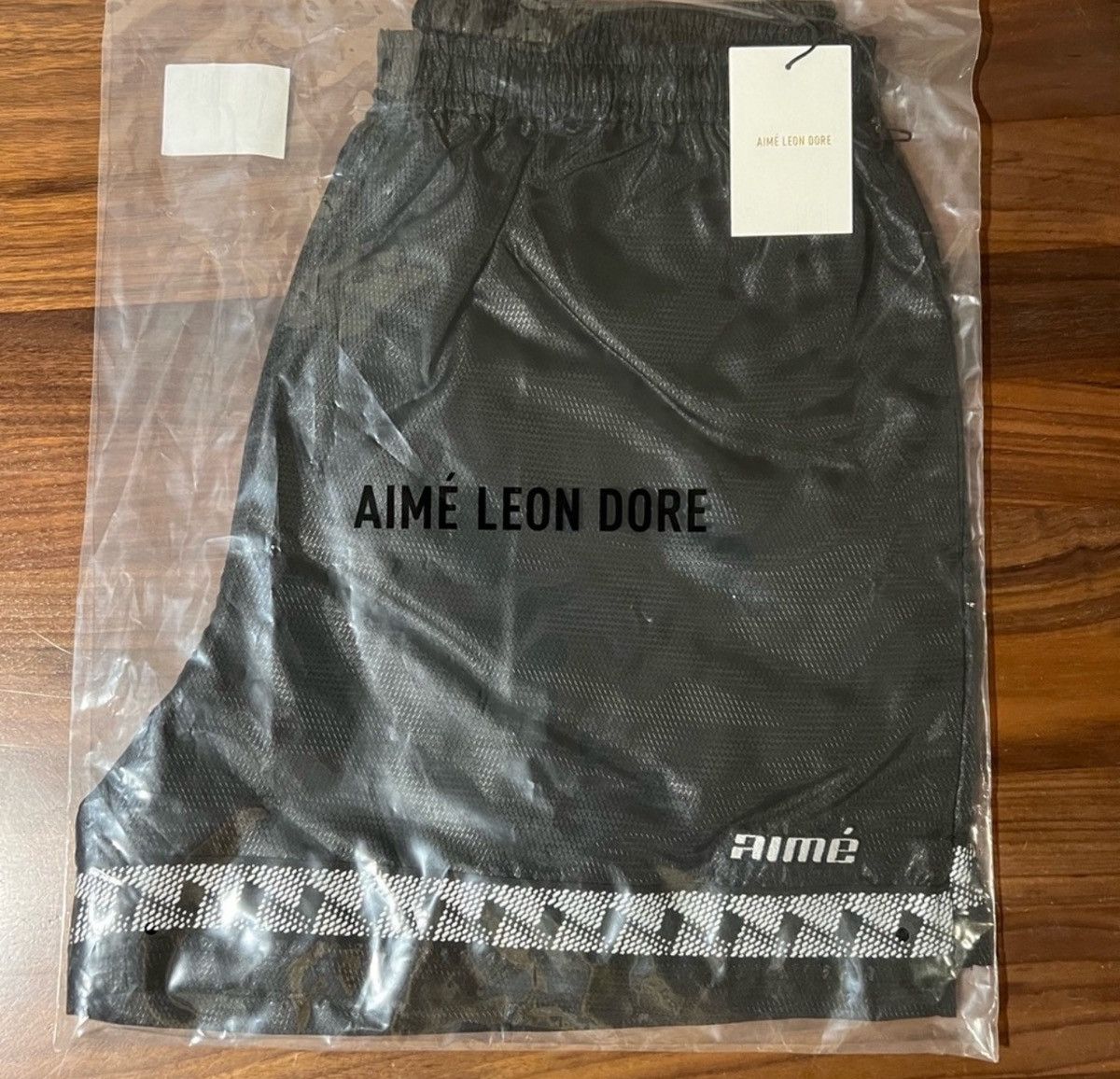 Aime Leon Dore Aime Leon Dore ALD Aimé Soccer Short in Jet Black Sz Medium Size US 32 / EU 48 - 8 Thumbnail