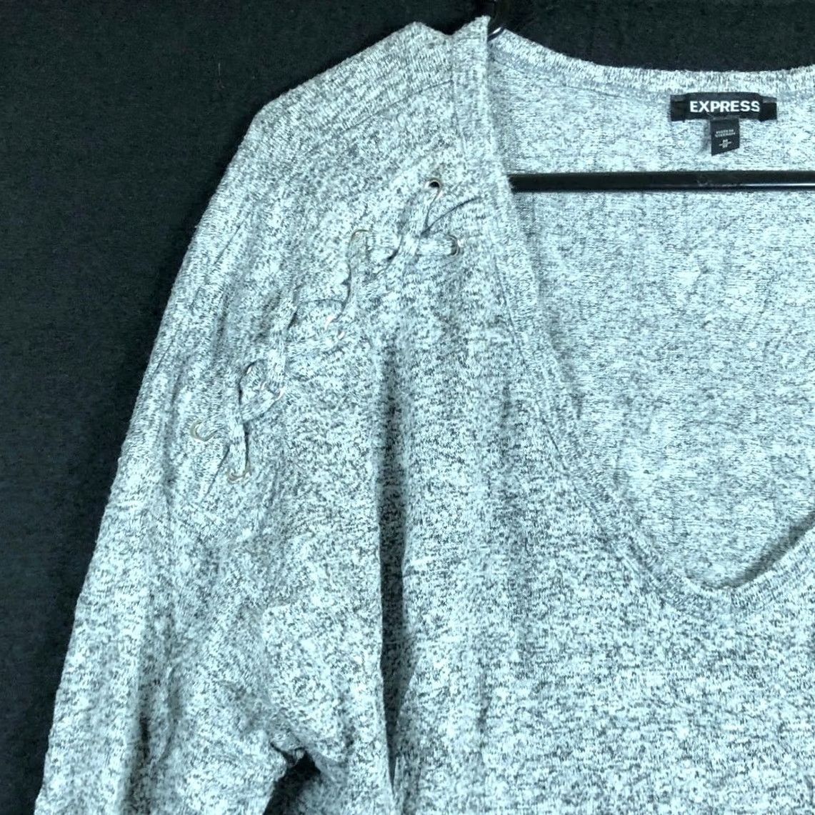 Express Express Womens Sweater Heathered Gray V Neck Criss Cross Shoulders Stretch M Size M / US 6-8 / IT 42-44 - 4 Thumbnail