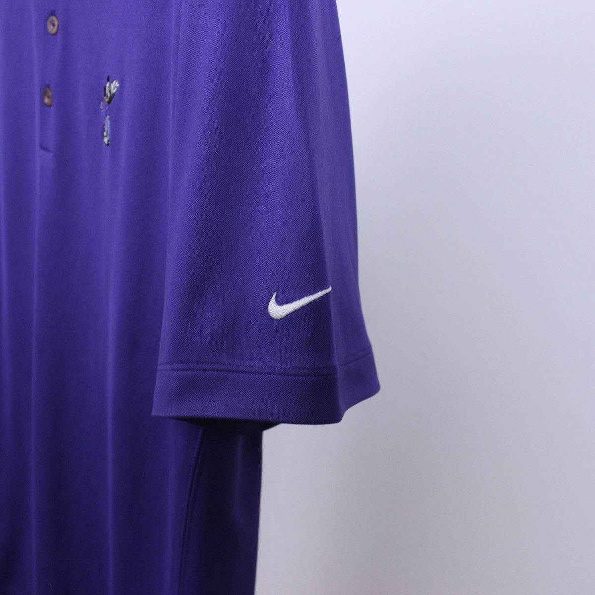 Nike Vintage Nike Polo Mickey Mouse Short Sleeve Size US L / EU 52-54 / 3 - 5 Thumbnail