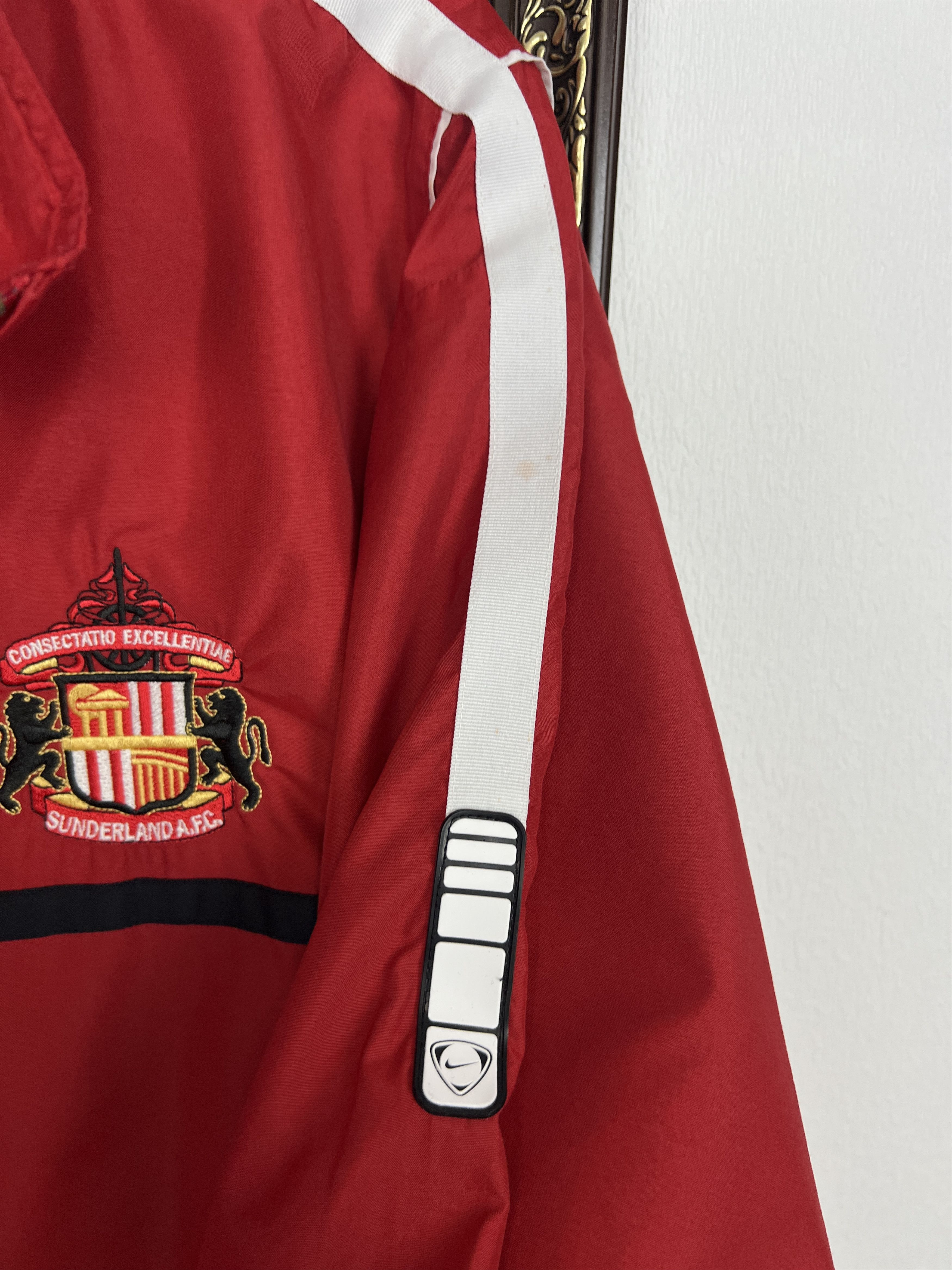 Nike Vintage Nike Sunderland Football Jacket Soccer Track Top Size US XL / EU 56 / 4 - 4 Thumbnail