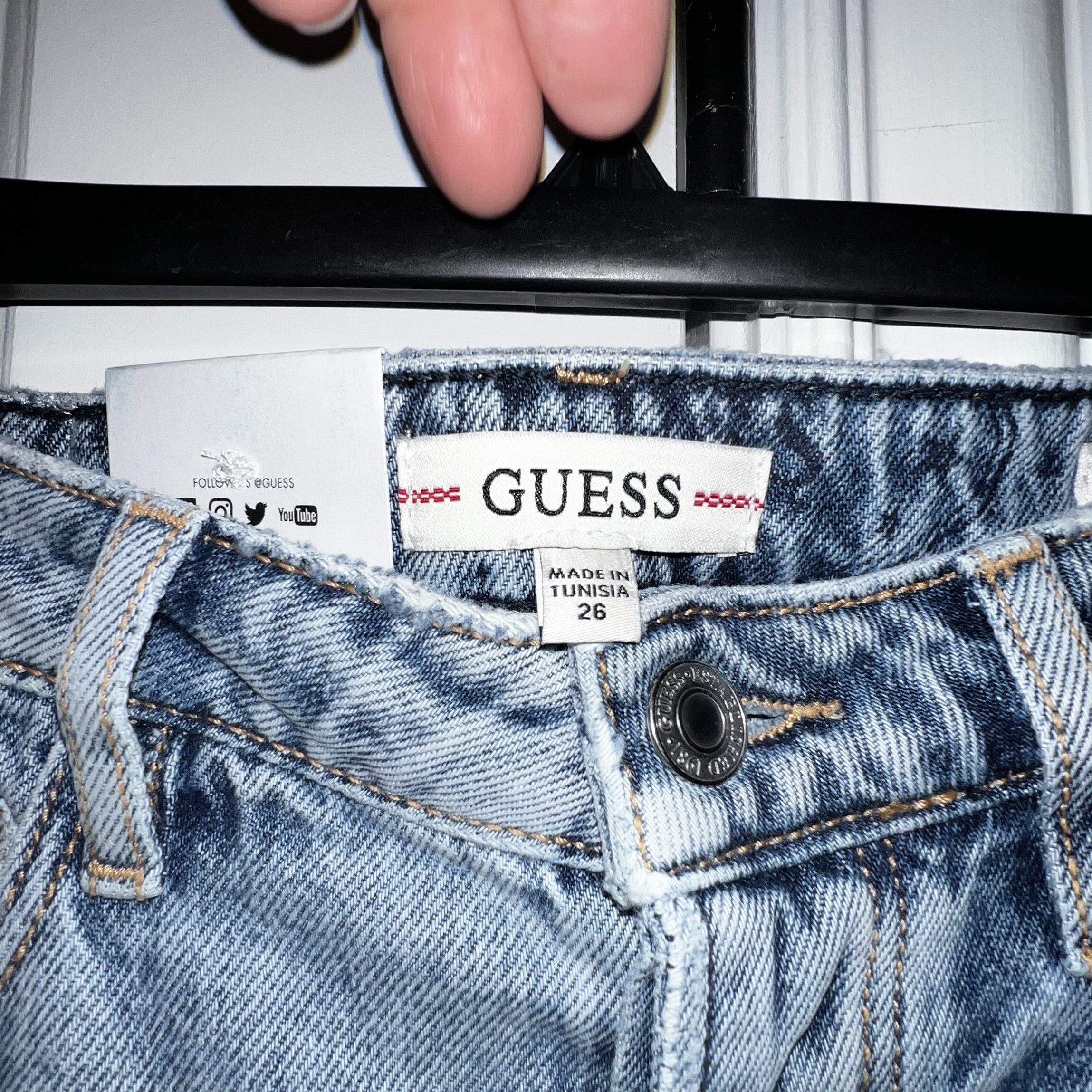 Guess NWT Guess High-Waist Distressed Jeans - 26 Size 26" / US 2 / IT 38 - 7 Thumbnail