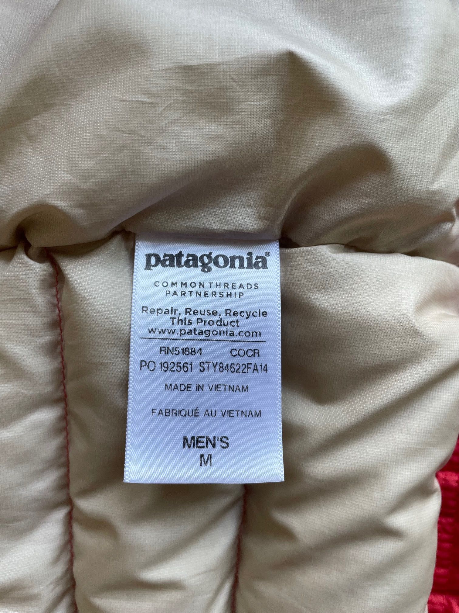 Patagonia Patagonia Men's Down Sweater Vest Size US M / EU 48-50 / 2 - 5 Thumbnail