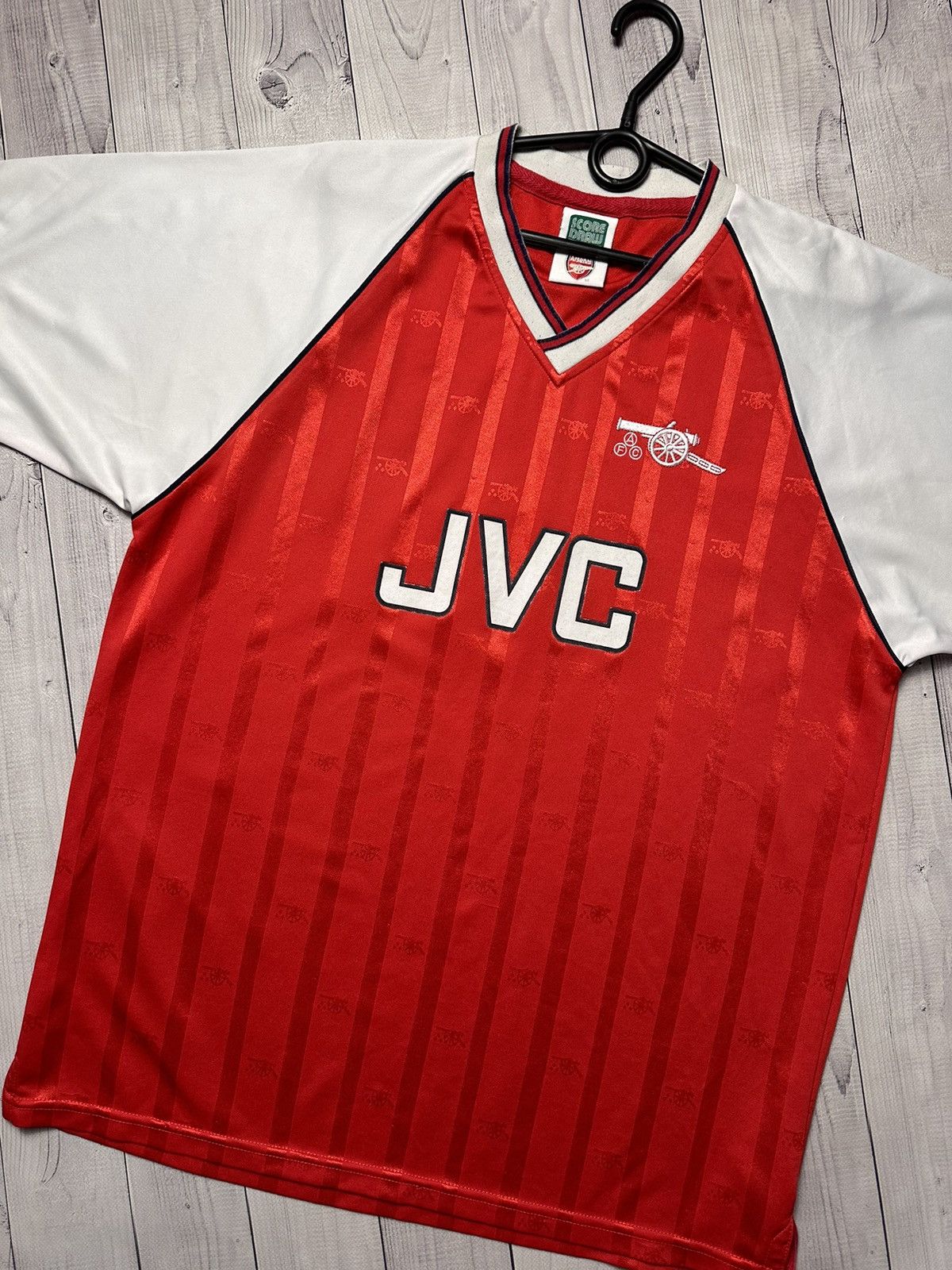 Vintage Vintage Arsenal soccer jersey size L JVC retro size L Size US L / EU 52-54 / 3 - 2 Thumbnail