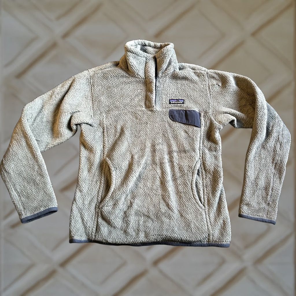 Patagonia Patagonia Snap-T Synchilla Women S Gray/Purple Distressed Snap-T Pull Over Shirt Womens Distressed 90s Style Size S / US 4 / IT 40 - 1 Thumbnail