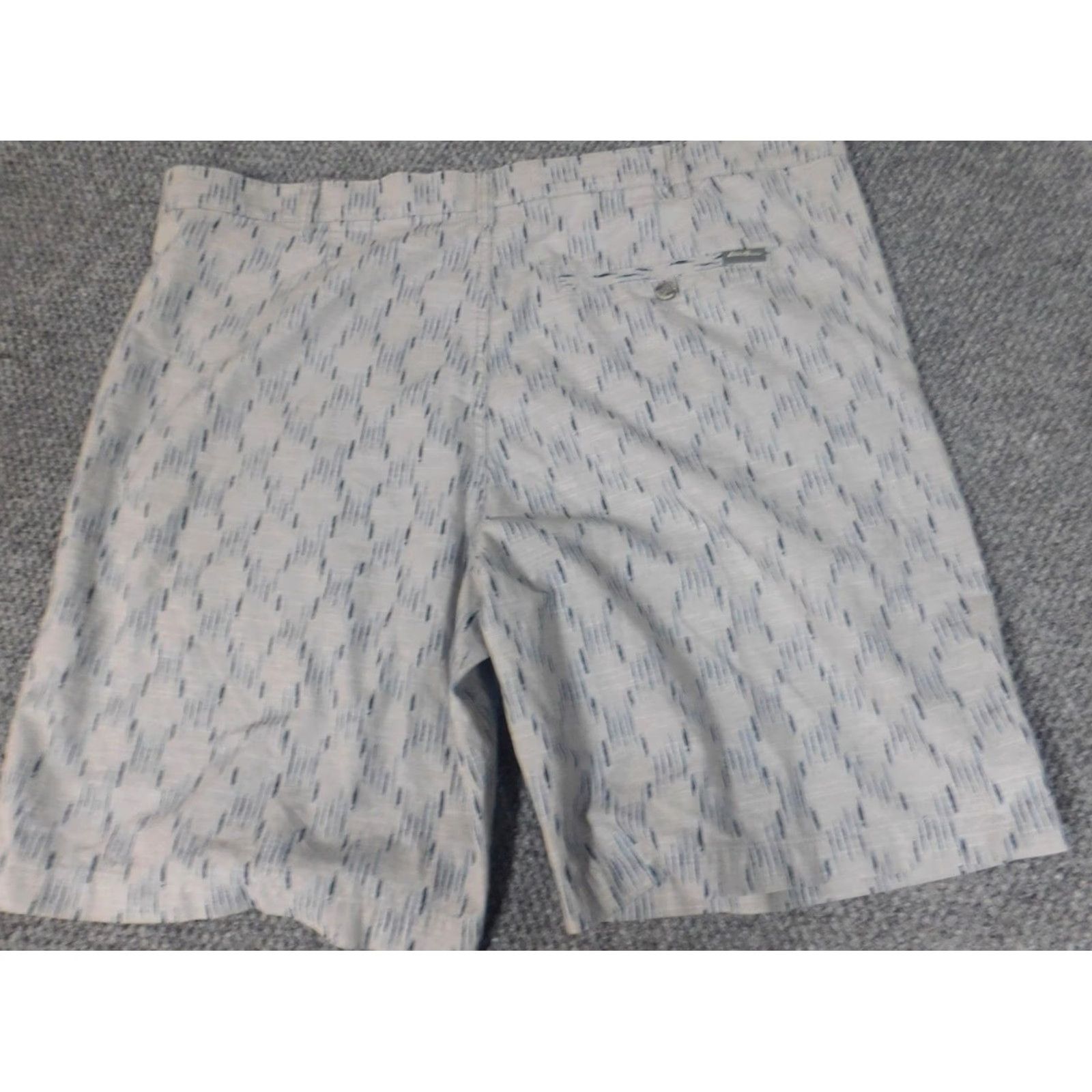 Eddie Bauer Eddie Bauer Mens Shorts 40 Gray Chino Casual Flat Front 40 in Cotton Knit Logo Zipper Regular Men Size US 40 / EU 56 - 7 Thumbnail