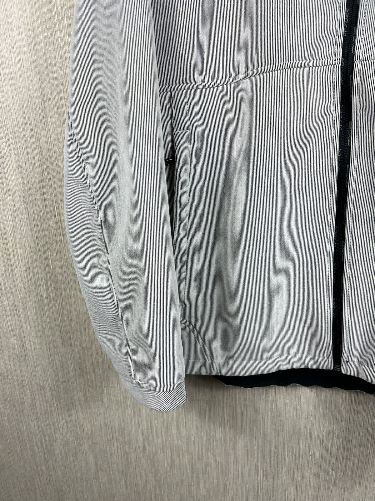Spyder Spyder corduroy striped gorpcore light jacket hoodie fleece Size US L / EU 52-54 / 3 - 12 Thumbnail