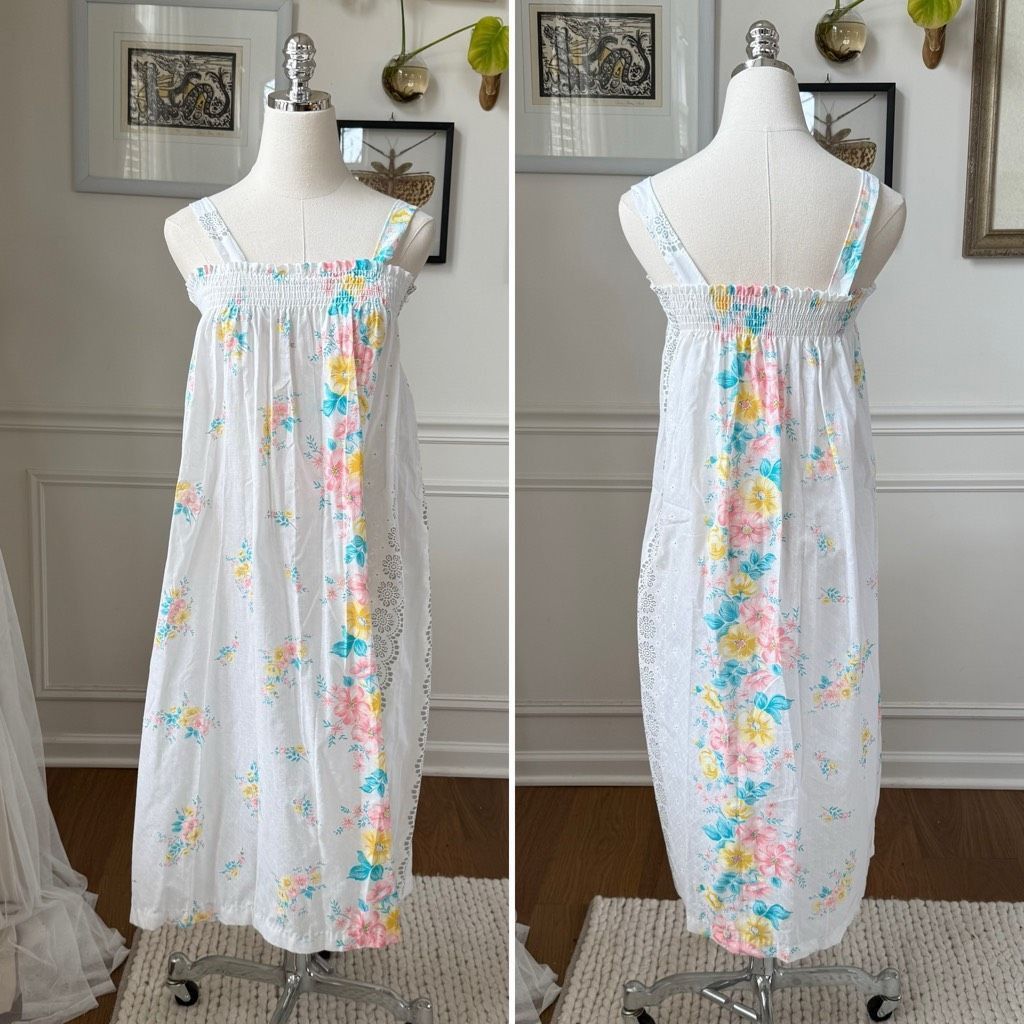 Vintage Vintage 70s Sundress Nightgown Floral Smocked S Size S / US 4 / IT 40 - 1 Thumbnail