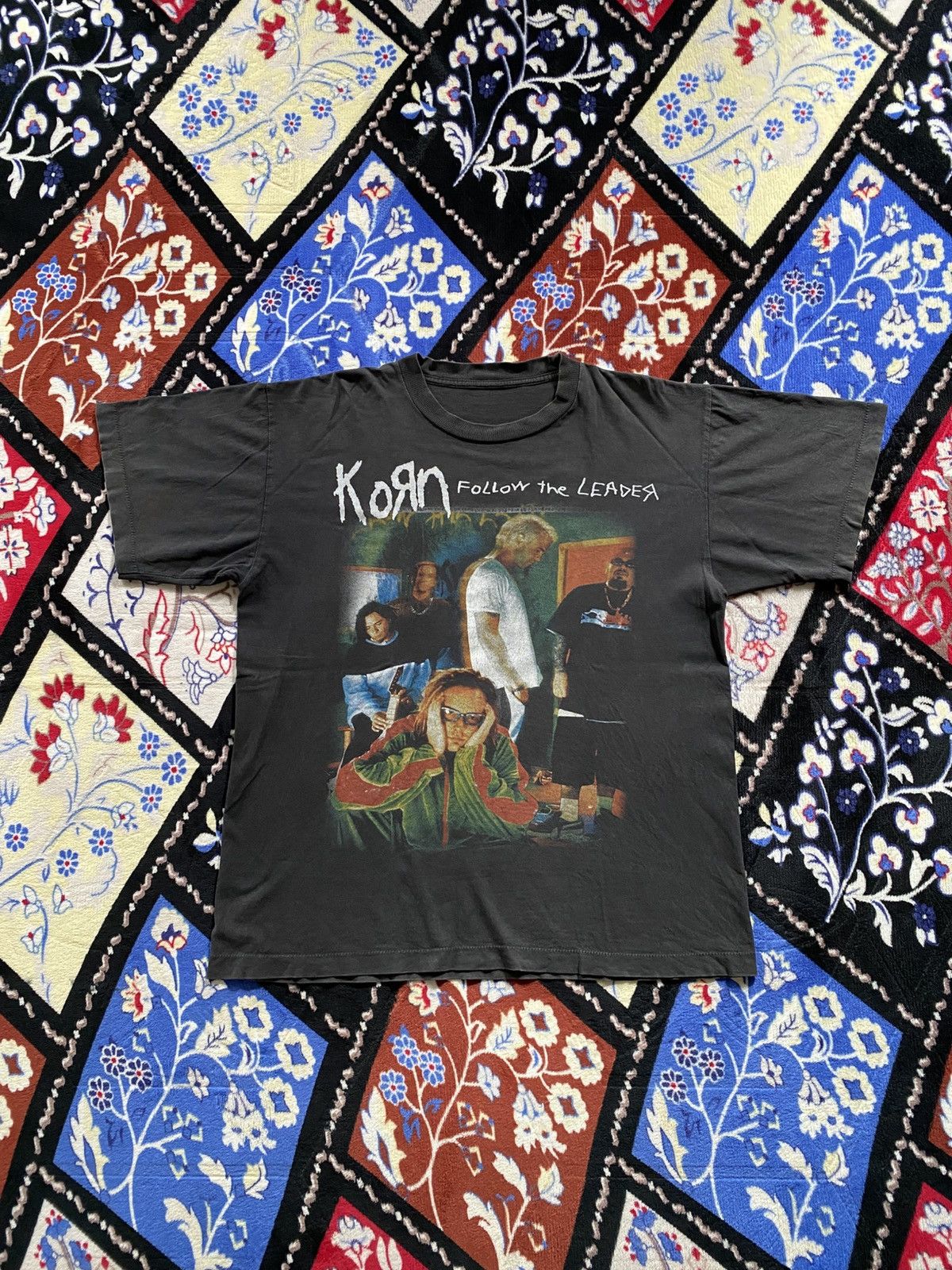 Vintage Vintage Korn Follow The Leader Tshirt 90s Size US L / EU 52-54 / 3 - 1 Thumbnail