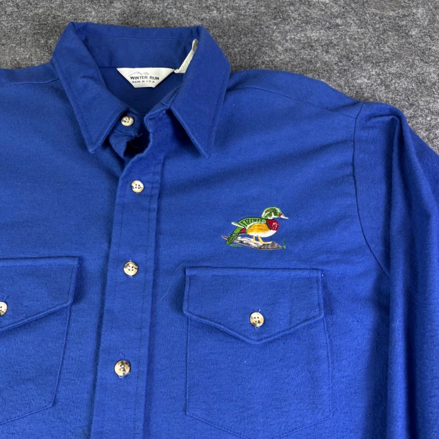 Vintage VINTAGE Winter Run Shirt XL Blue Embroidered Button-Up Casual Workwear USA 90s Mens Size US XL / EU 56 / 4 - 6 Thumbnail