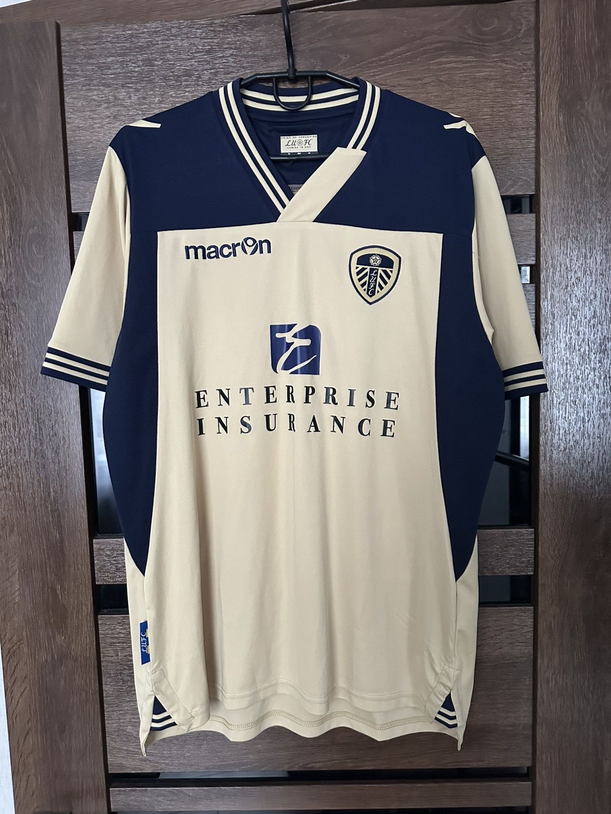 Macron 2013/2014 FC Leeds Macron Soccer Jersey T-Shirt Size US L / EU 52-54 / 3 - 2 Thumbnail