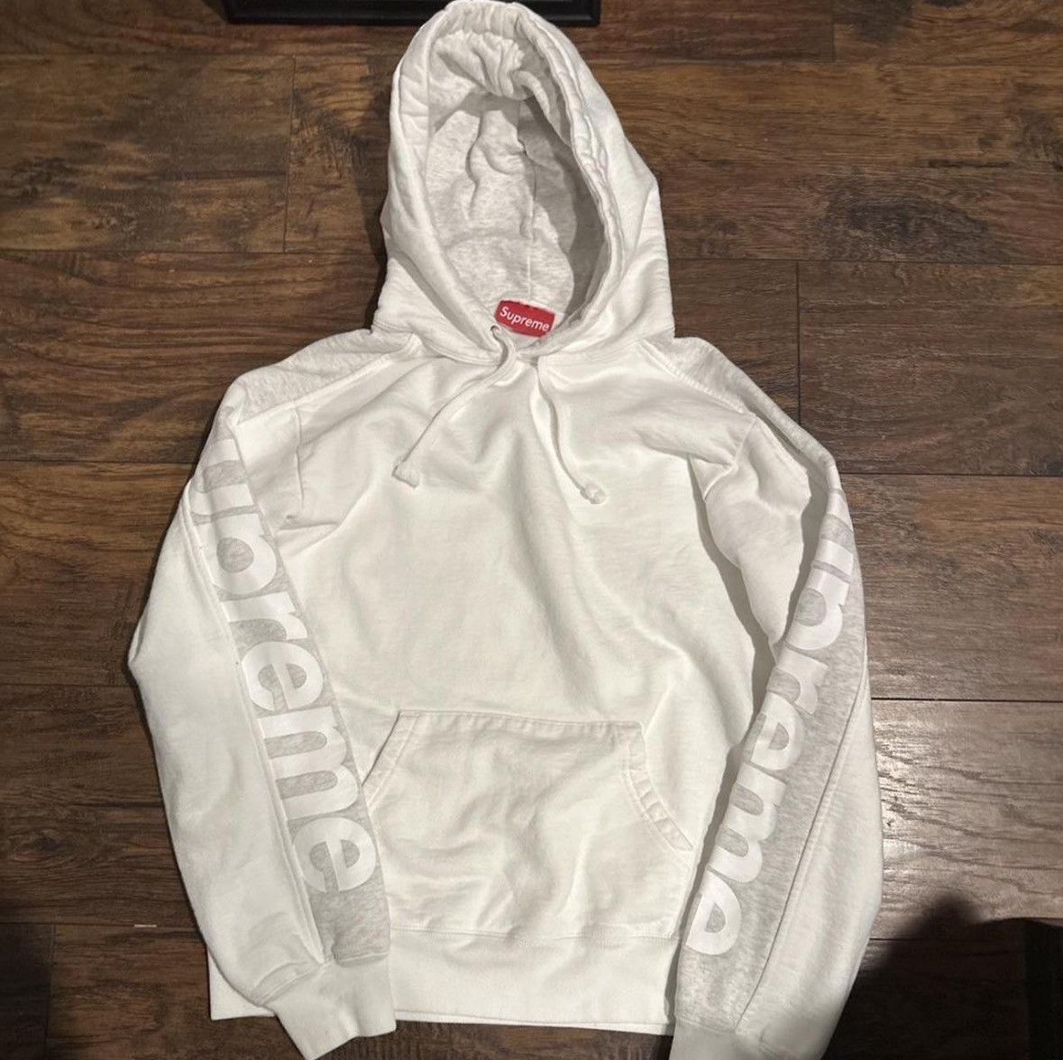 Supreme White and Grey sidelined supreme mens pullover hoodie (SS18) Size US S / EU 44-46 / 1 - 1 Thumbnail