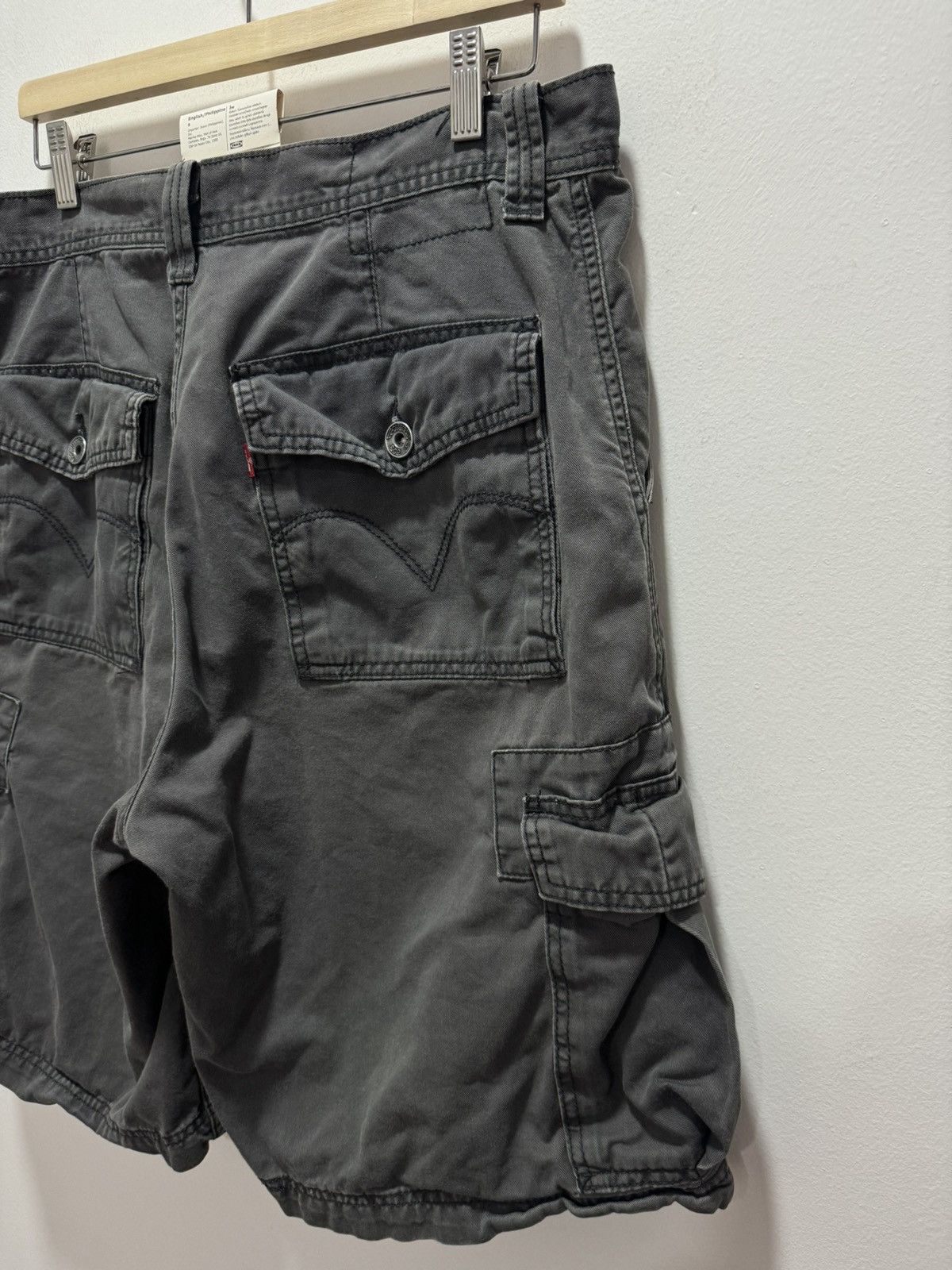 Levi's × Levi's Vintage Clothing × Vintage VINTAGE LEVIS CARGO SHORT PANTS Size US 34 / EU 50 - 6 Thumbnail