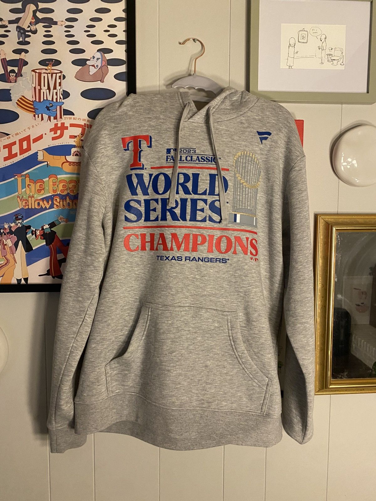 Nike AUTHENTIC- NBL WORLD CHAMPIONS TEXAS RANGERS 2023 HOODIE Size US M / EU 48-50 / 2 - 1 Thumbnail