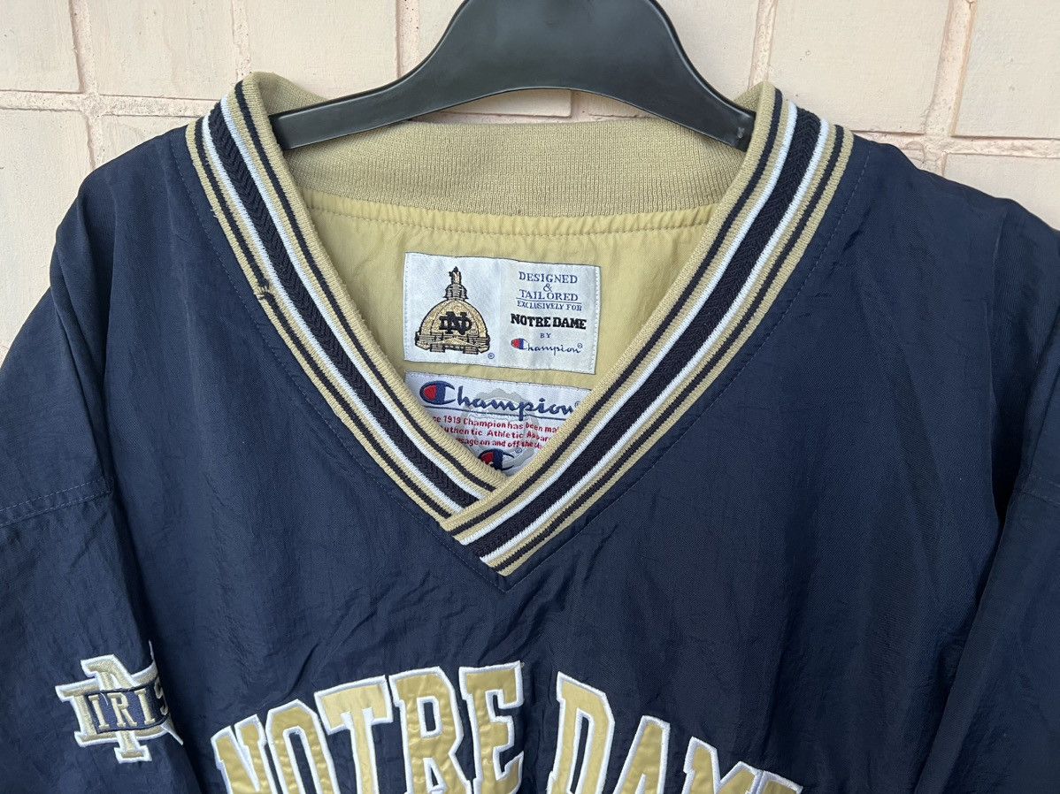 Vintage VINTAGE 90S OVERSIZE NYLON NOTRE DAM SWEATSHIRT FOOTBALL Size US XL / EU 56 / 4 - 2 Thumbnail