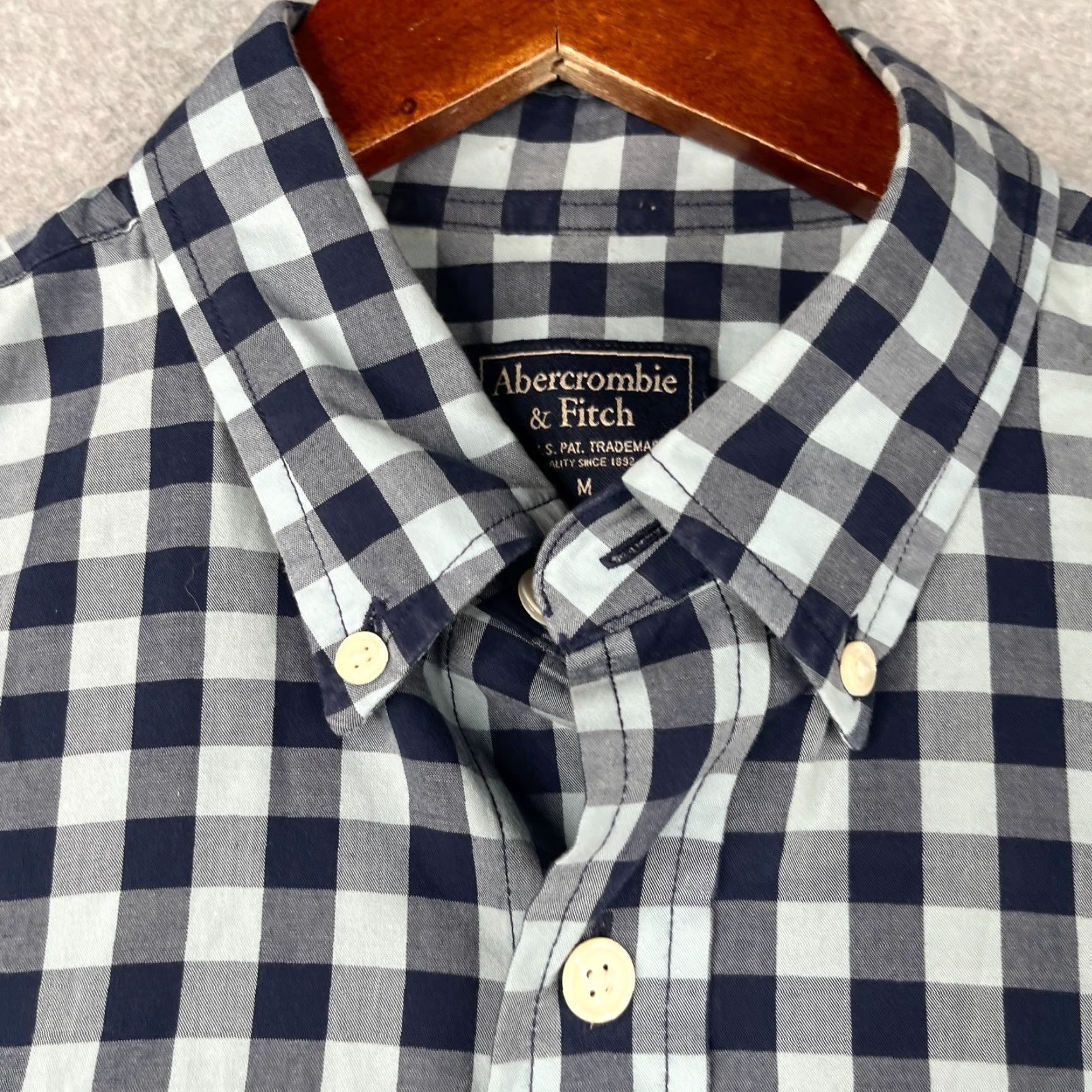 Abercrombie & Fitch Abercrombie & Fitch Shirt Medium Navy Check Casual Button-Up Long Sleeve Mens Size US M / EU 48-50 / 2 - 4 Thumbnail